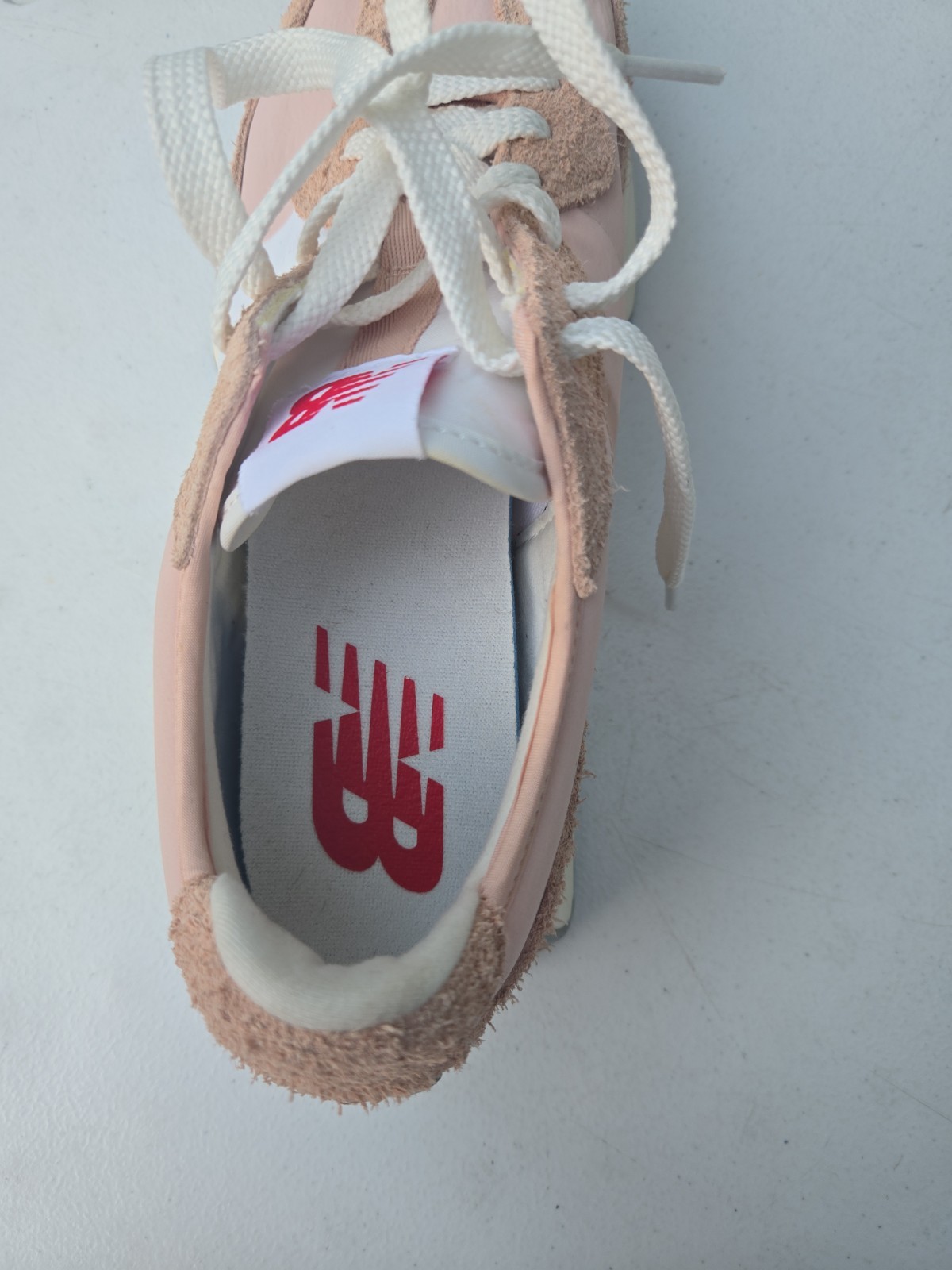 New Balance 327 U327LN Pink Suede Sneakers Women’s Sz 12 / Men’s 10.5 Casual