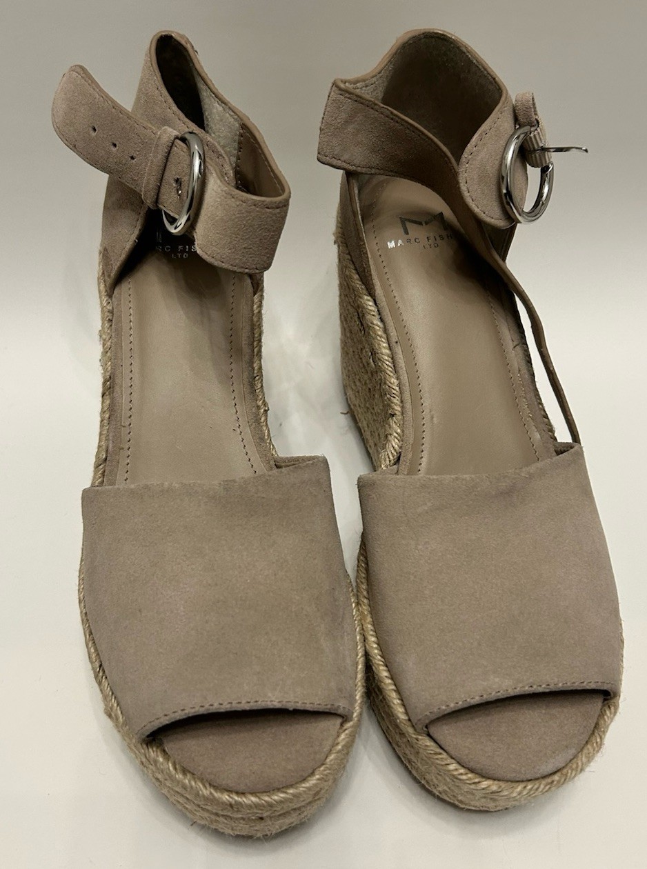 Marc Fisher LTD Alita Platform Wedge Sandals in a size 10