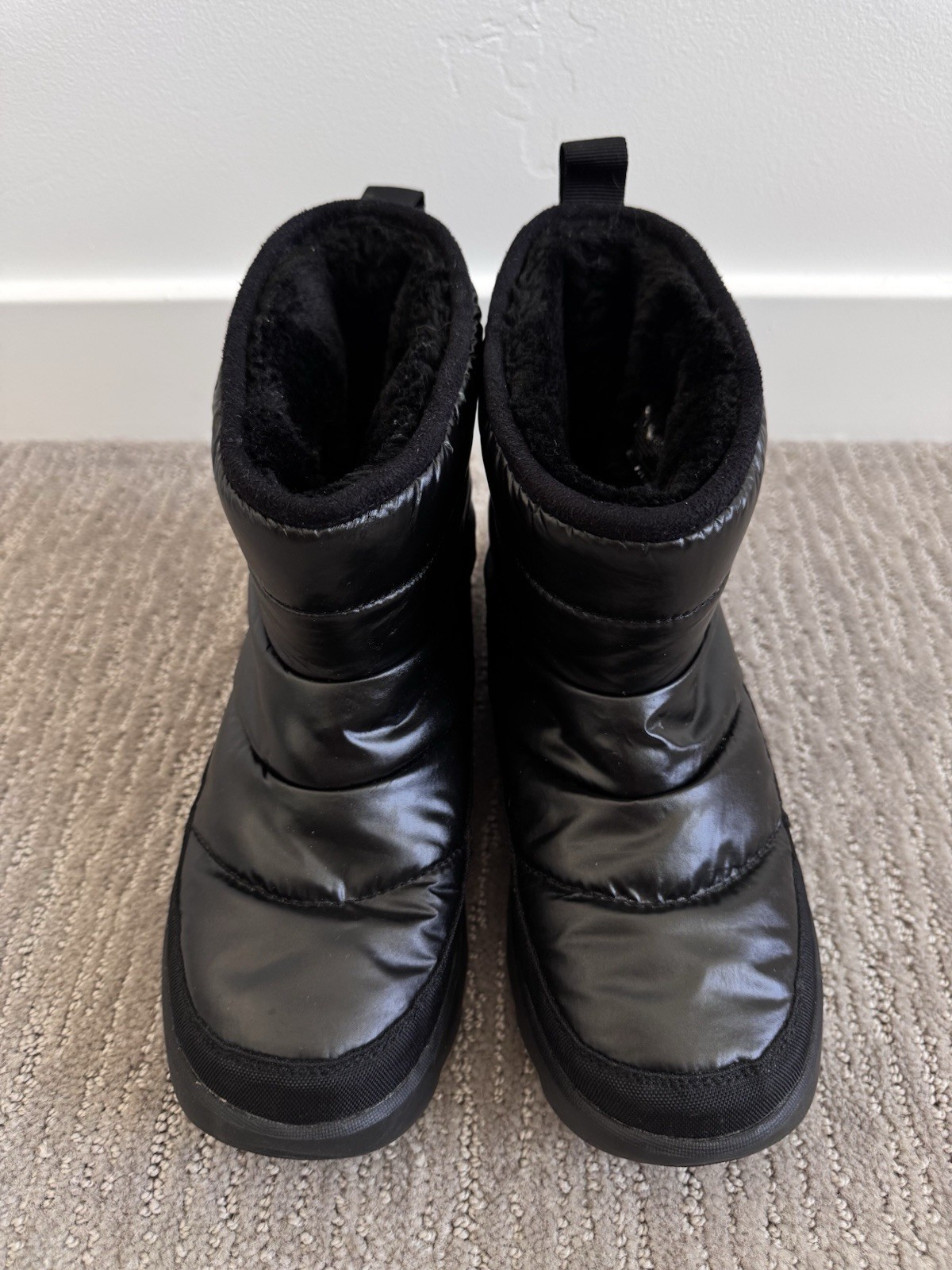 BOBS from Skechers Plush Foam Black Faux Fur Lined Ankle Snow Boots US 8