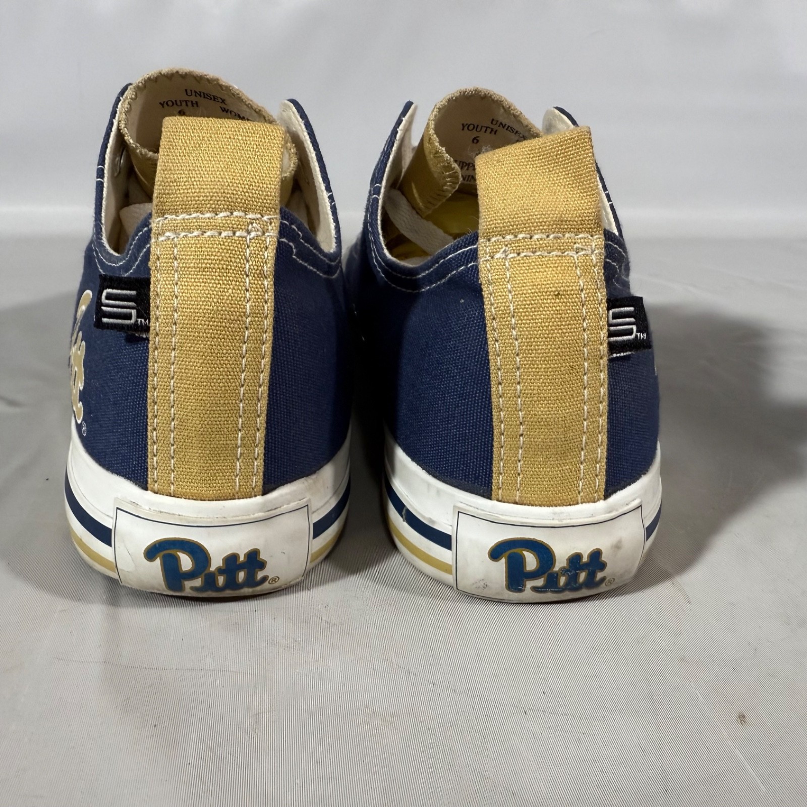 Skicks Pitt University College Sneakers Lace Shoes Unisex Adult Women Size 8 N