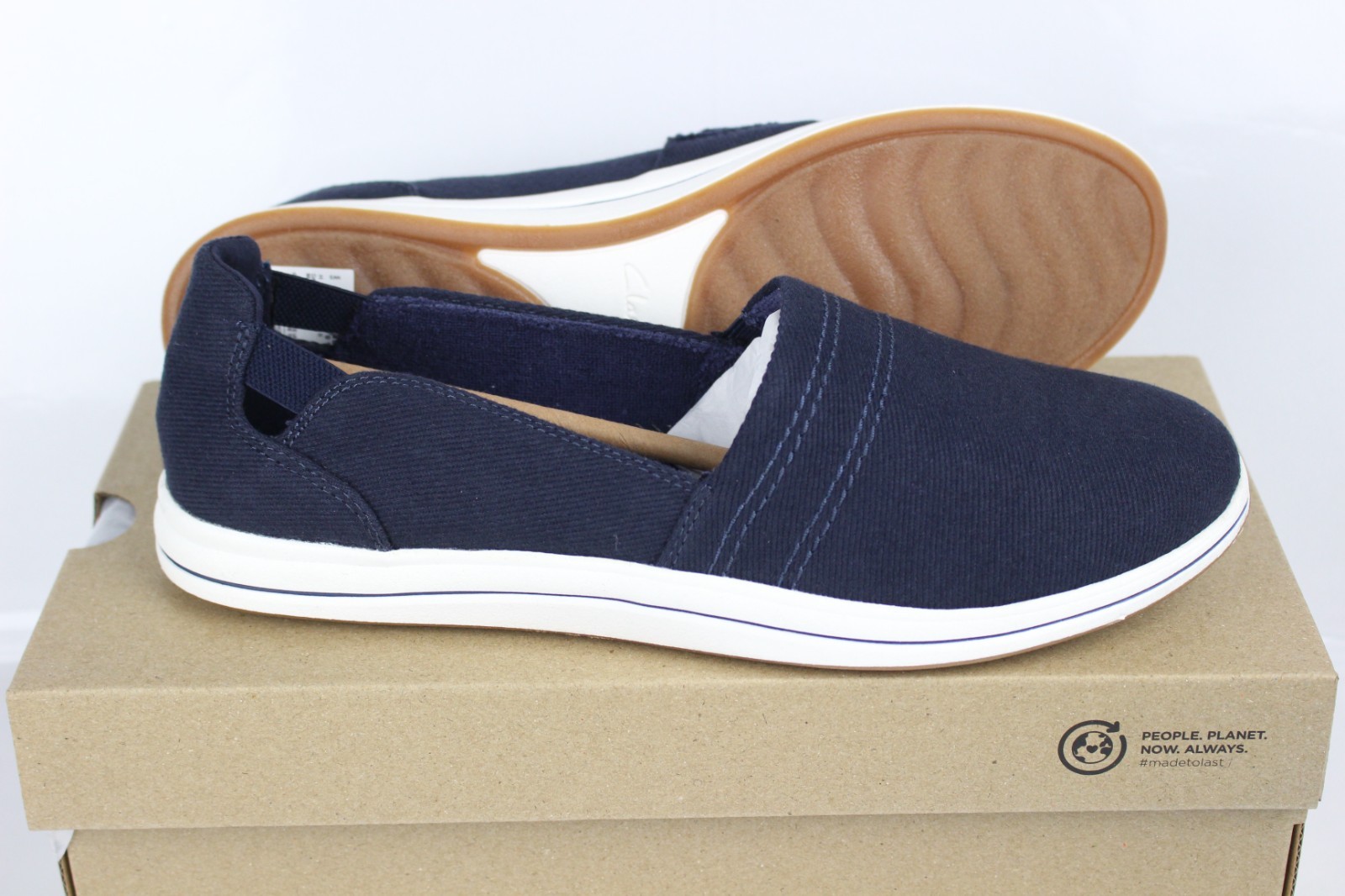 Clarks Women’s Breeze Step II Slip On Comfort Shoes Dark Navy 261 72775