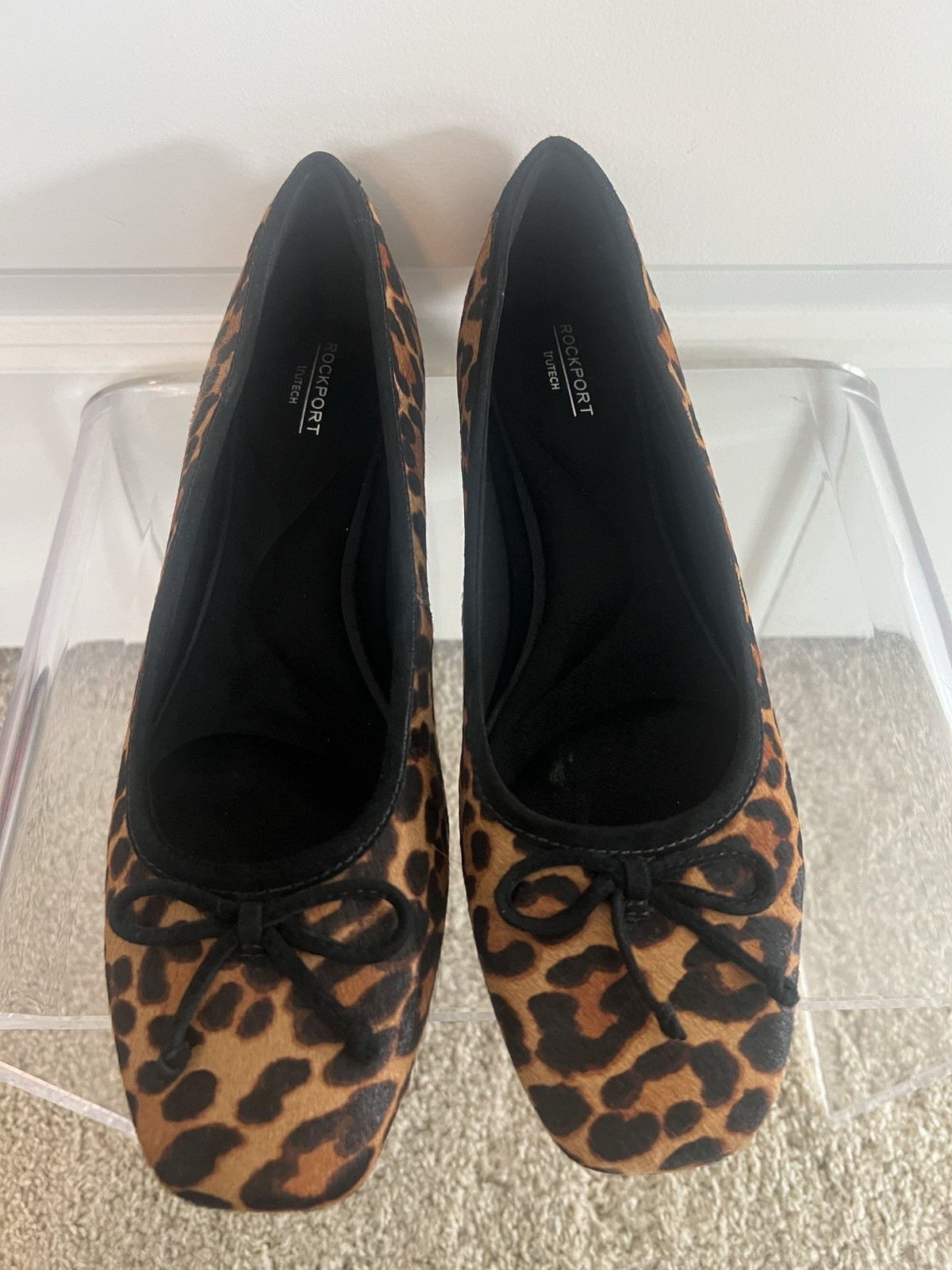 Women’s Rockport SADIELY Calf Hair Leopard Print Flats. Size 7.5 W. Brand New.