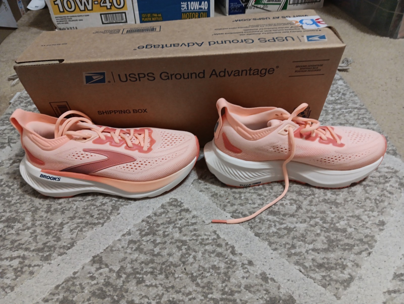 Brooks Glycerin 23 Running Shoes Coral Peach Woman’s Size 7.5 B MEDI 1204651B822