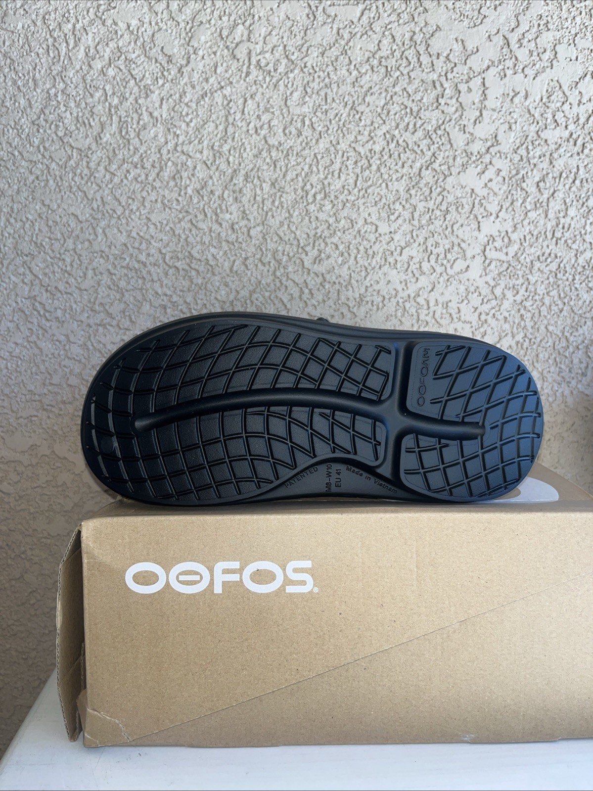 OOCLOG unisex Size 8men/10 Women