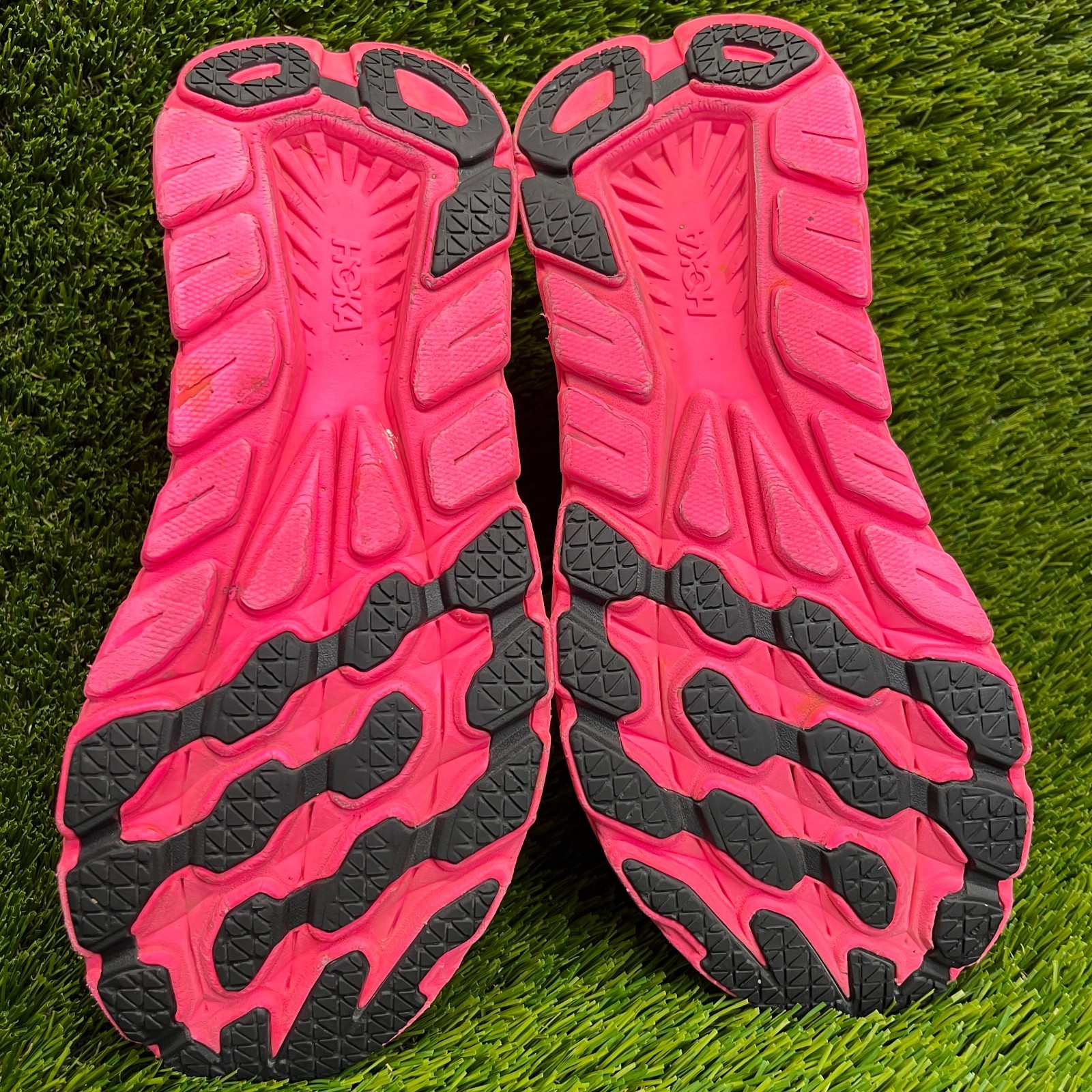 Hoka One One Rincon 3 Womens Size 8.5 Beautyberry Pink Running Shoes Sneakers