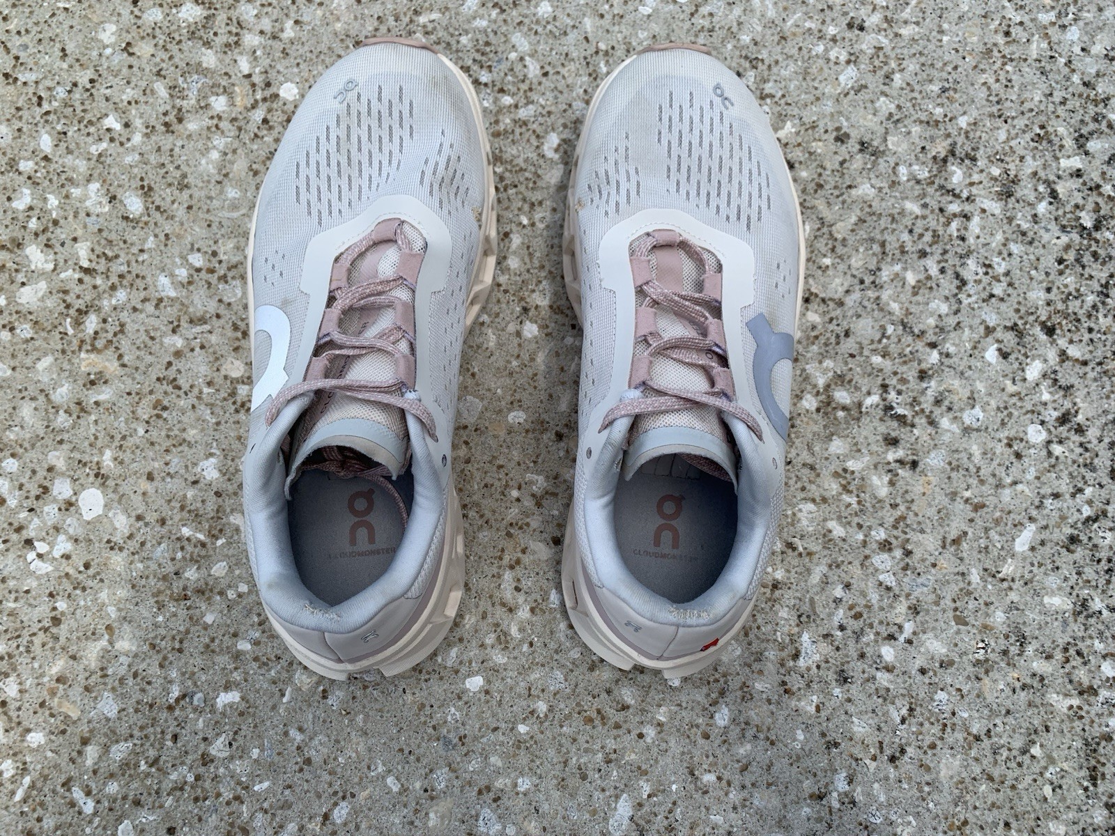 Size 8 – On Cloudmonster Moon Fawn Womens Athletic Running Shoes Sneakers