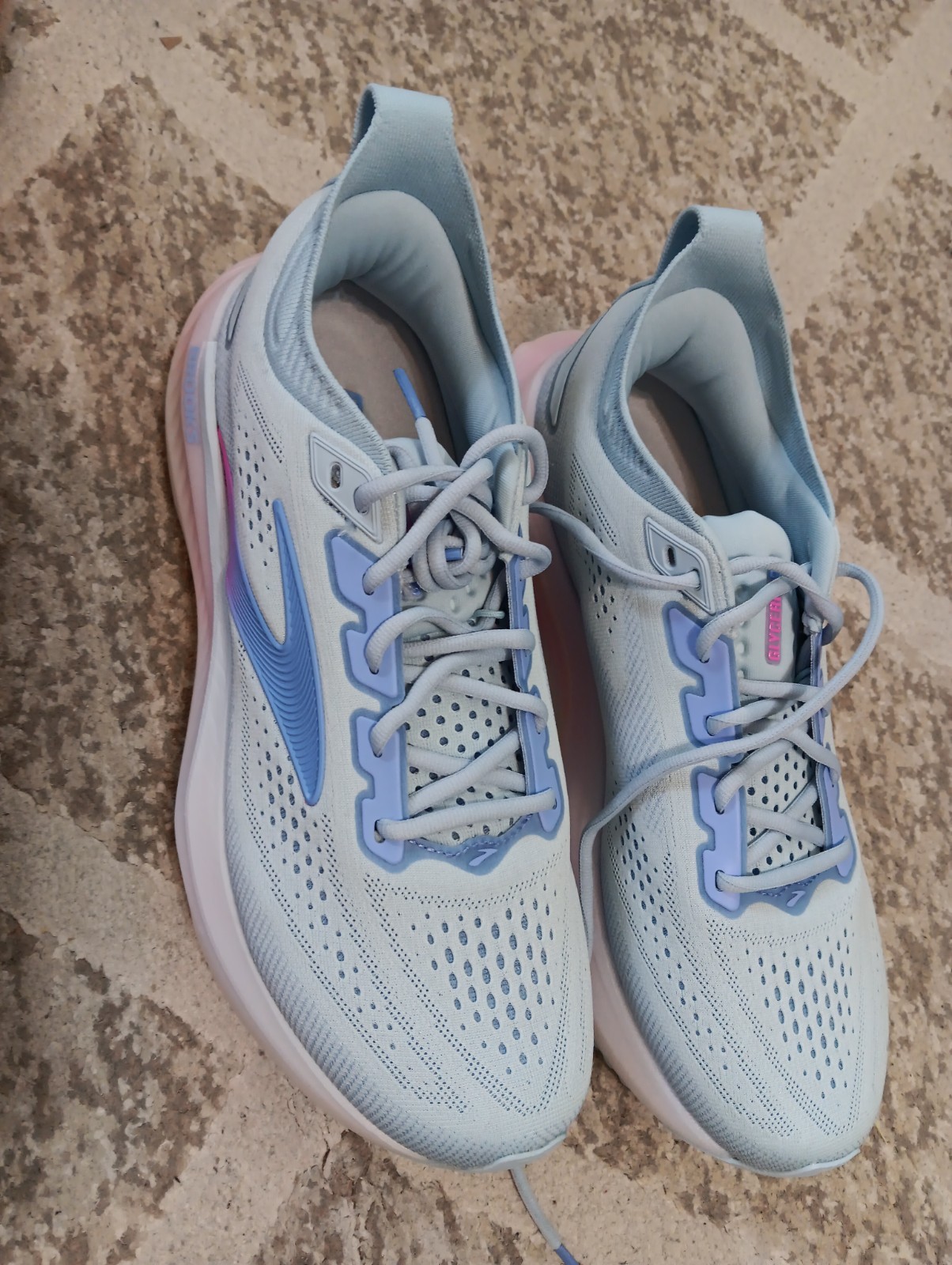Brooks Womens GLYCERIN 23 Skyway Blazing Bell Pink Size 11B Medium 1204651b475