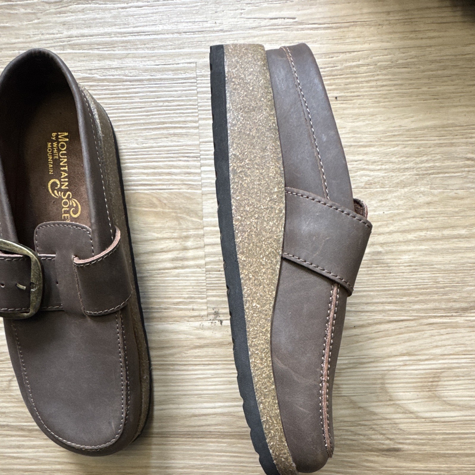Mountain Sole by White Mountain Brown Leather Buckle Loafer Flats Women 7 M