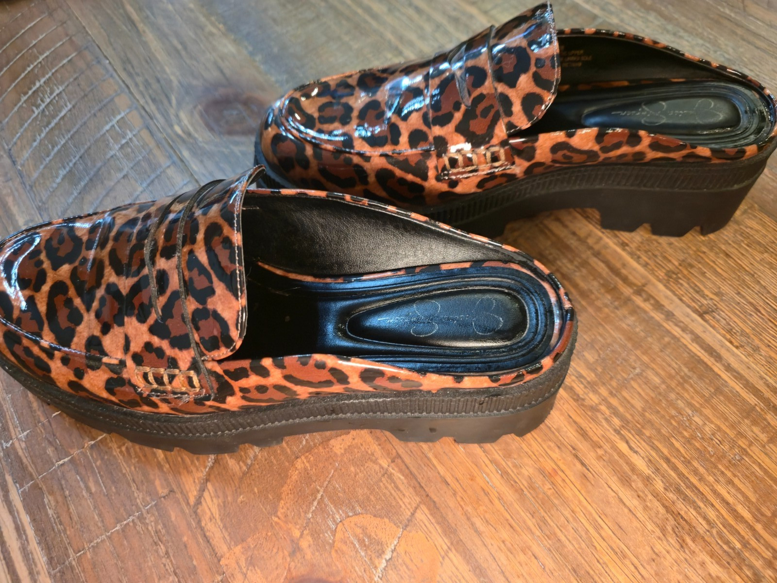 Jessica Simpson Uma Leopard Patent Platform Loafer Mules Chunky Lug Sole Sz 7.5M