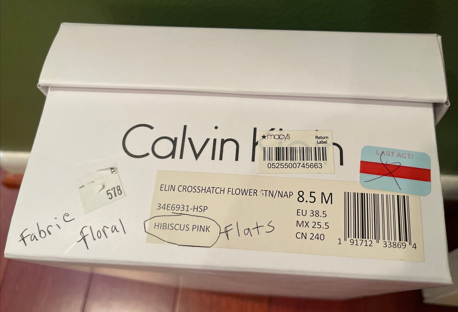 Size 8.5 M Calvin Klein Elin Crosshatch Flower Slip Ons Hibiscus Pink Embroidery