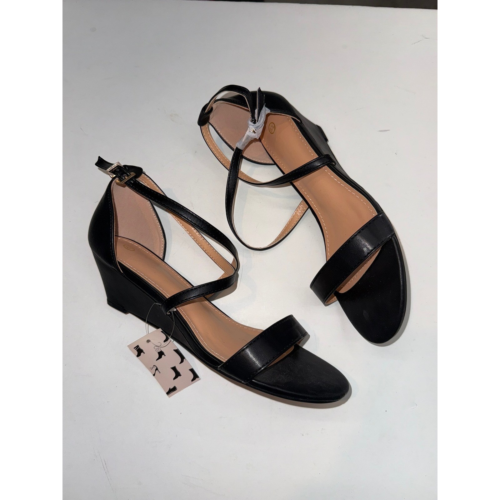 MYSOFT New Womens 8.5 Black Faux Leather Strappy Mini Wedge Sandals Box#110