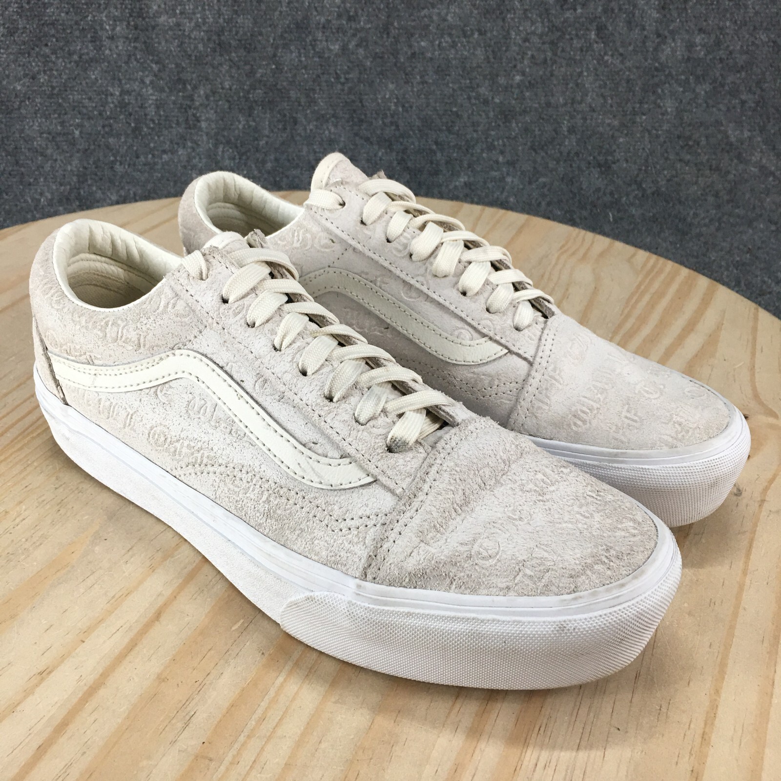 Vans Shoes Womens 10 Mens 8.5 Deboss Old Skool Sneakers Beige Lace Up Low 721356