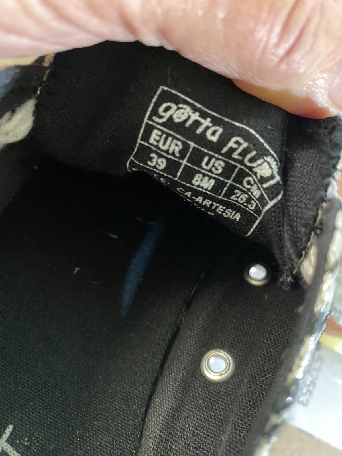 GOTTA FLURT Zebra GLITTER Stripe Sneakers 8M