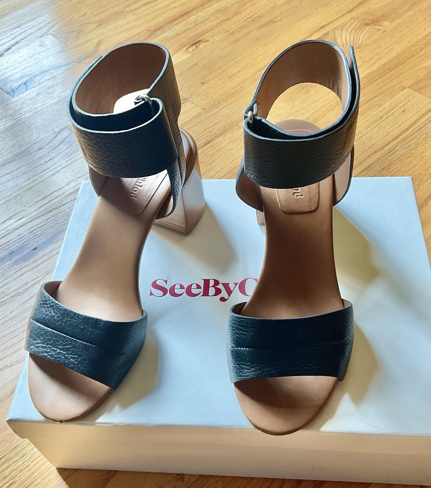 See By Chloe Black Calfskin Leather Sandals Block Heel Size 8