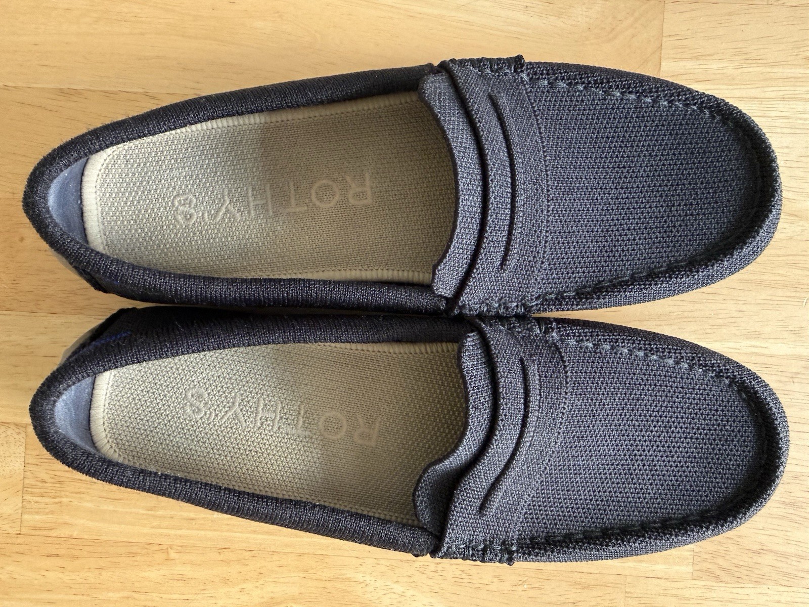Rothy’s – The Daily Driver Loafer in Black – Women’s Size 6.5