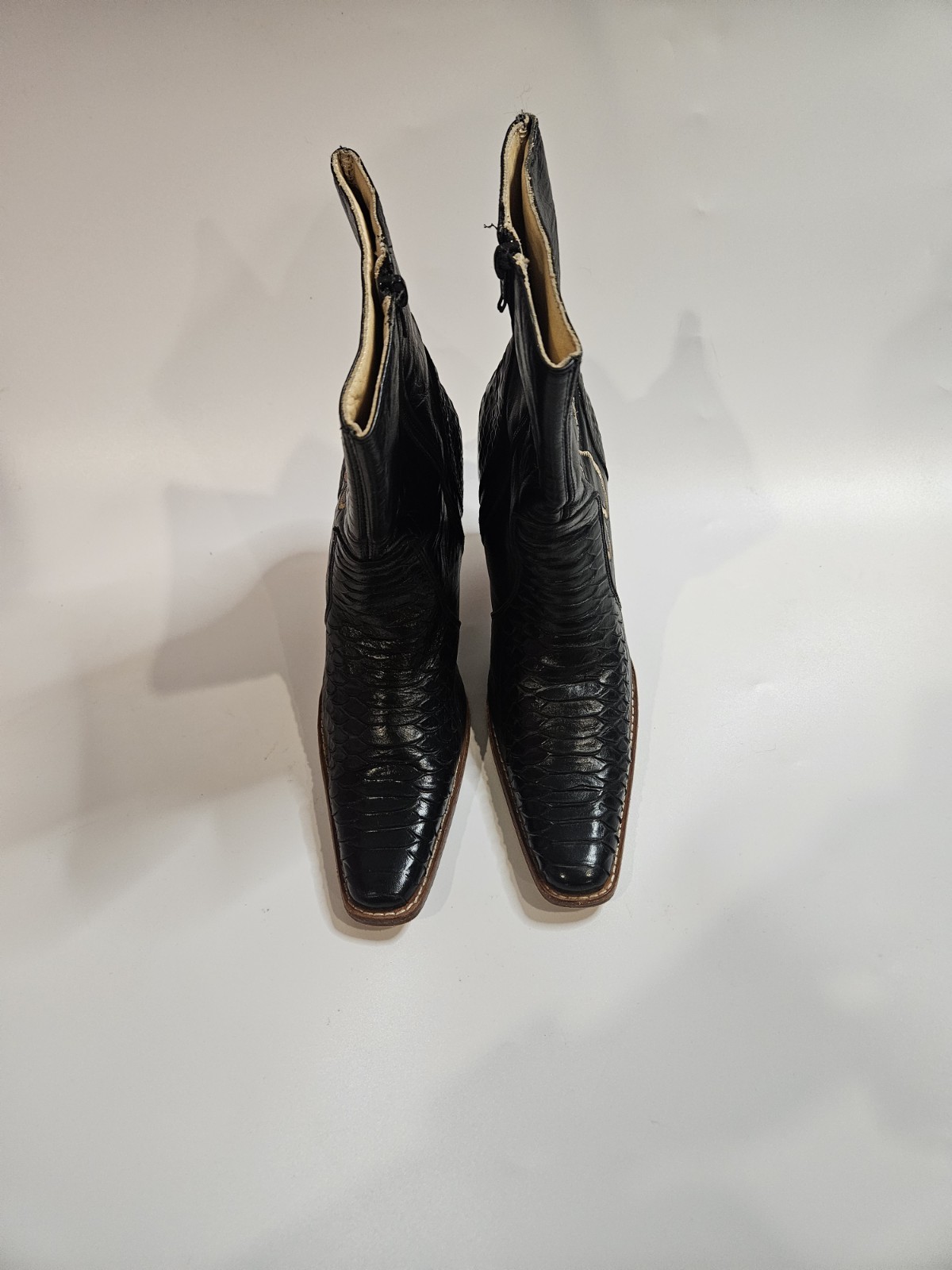 El Canelo Leather Women Black Snake Skin Embroidered Boots Sz 8 1/2