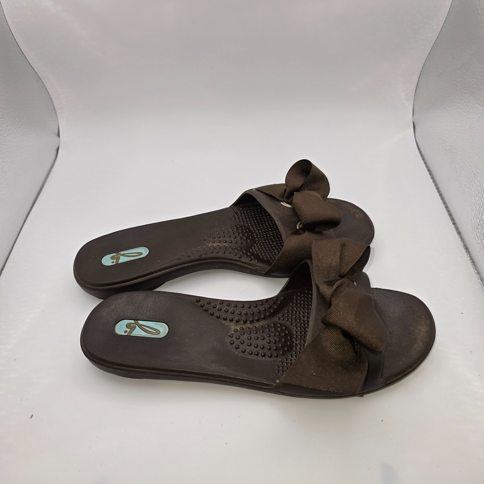 Oka-B Bow Detail Women’s L Slip On Sandals Brown Casual Comfort