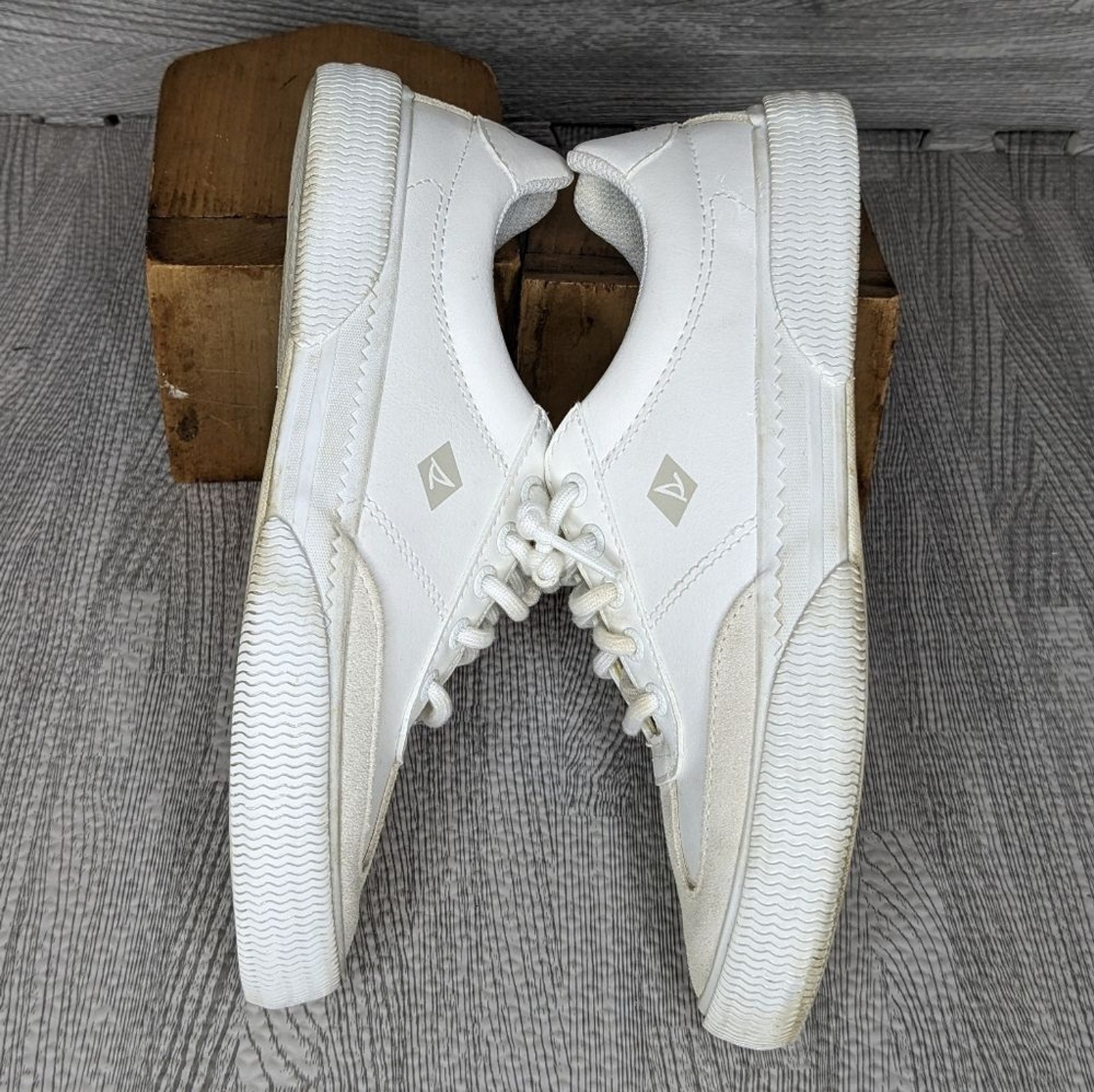 Sperry Pier Wave Top Slider White and Cream Sneakers, 6