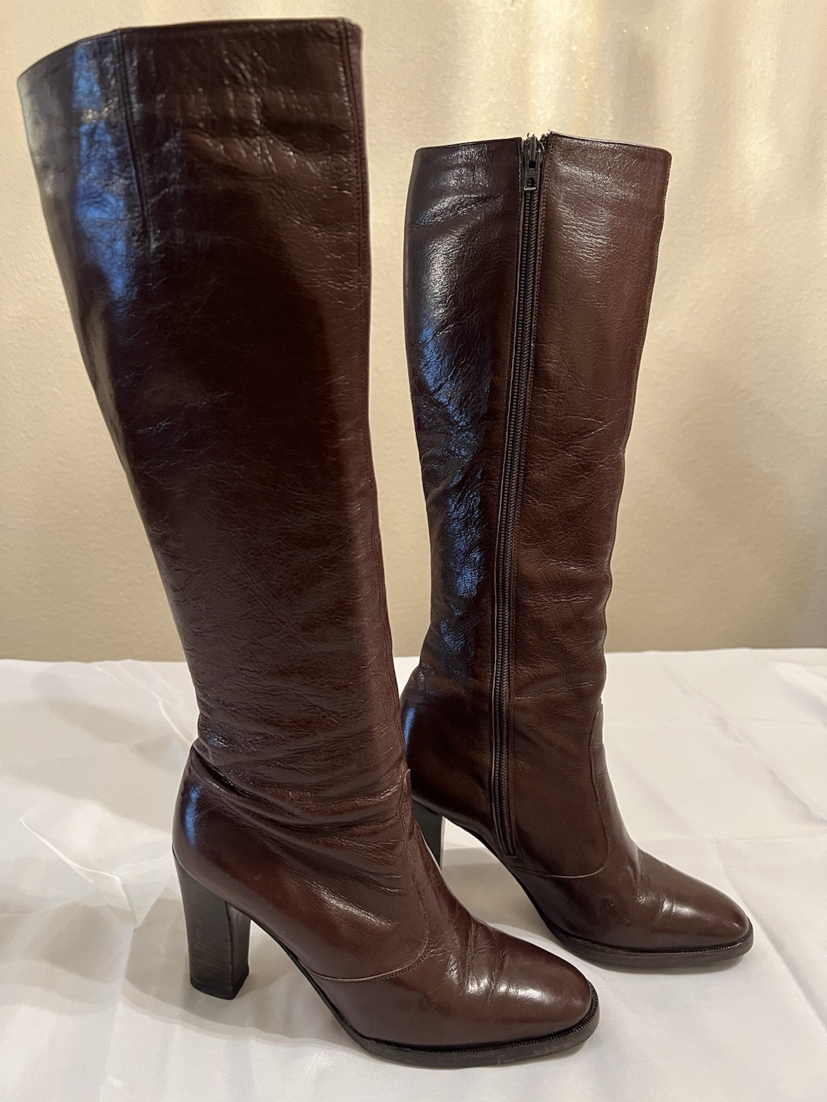 70s Vintage Halston Brown Leather Knee High Boots Womens 7M Block Heel Zip Italy