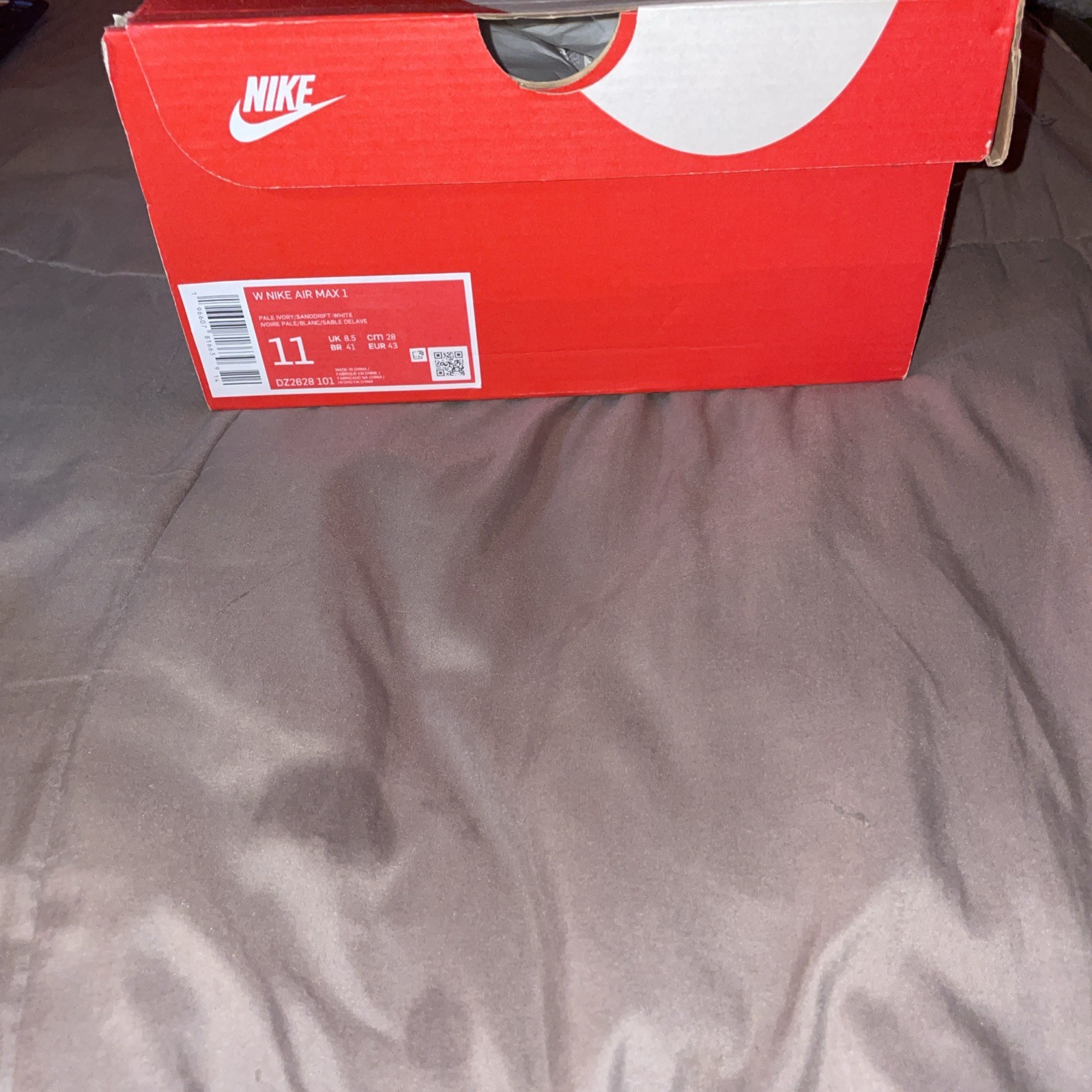 Nike Air Max 1 Women’s Size 11 Pale Ivory/Sandrift/White/Sail DZ2628-101