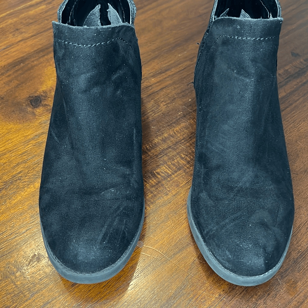 Carlos Bates 2 Black Faux Suede Almond Toe Ankle Boots US 6.5