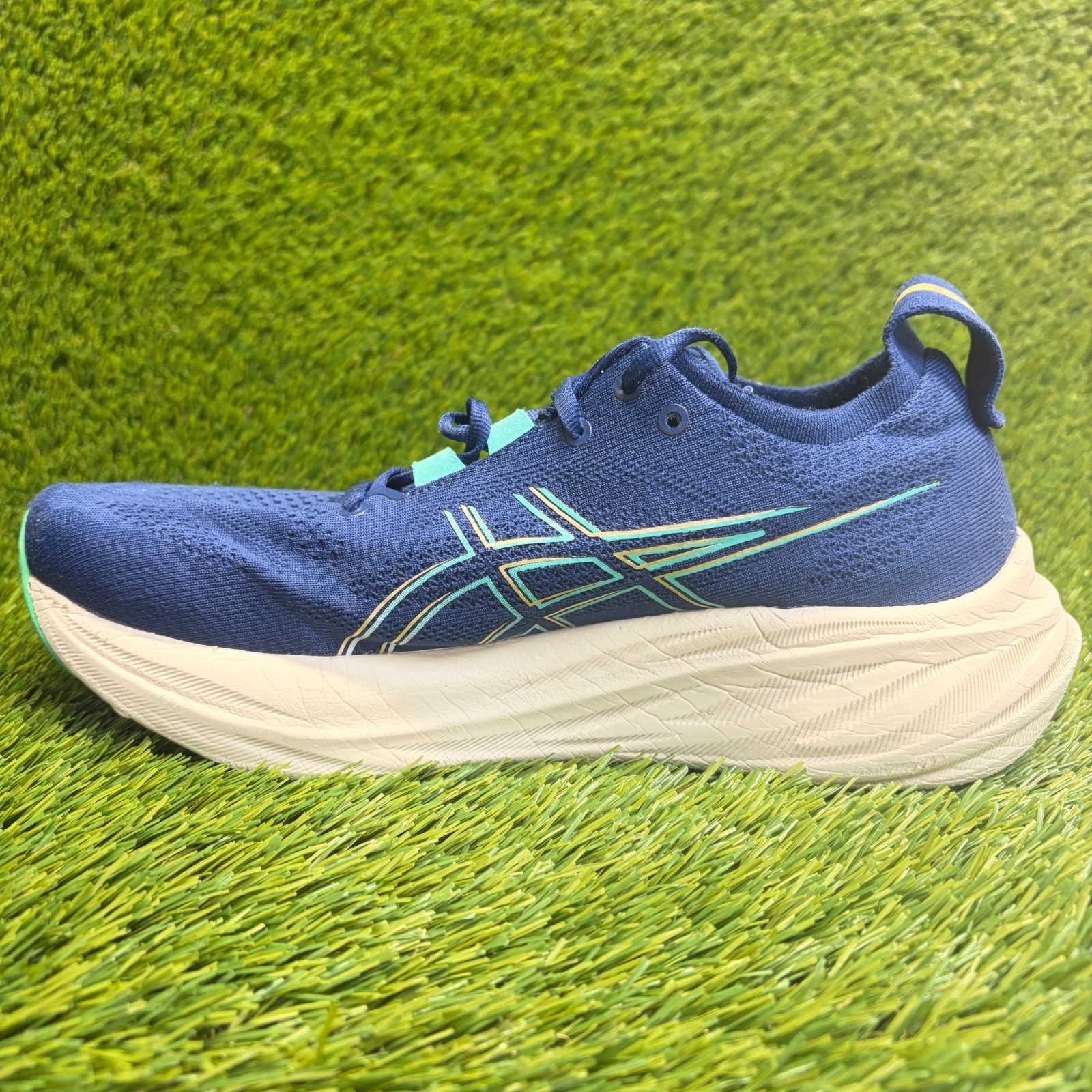 Asics Gel-Nimbus 26 Womens Size 9.5 Blue Beige Athletic Running Shoes Sneakers