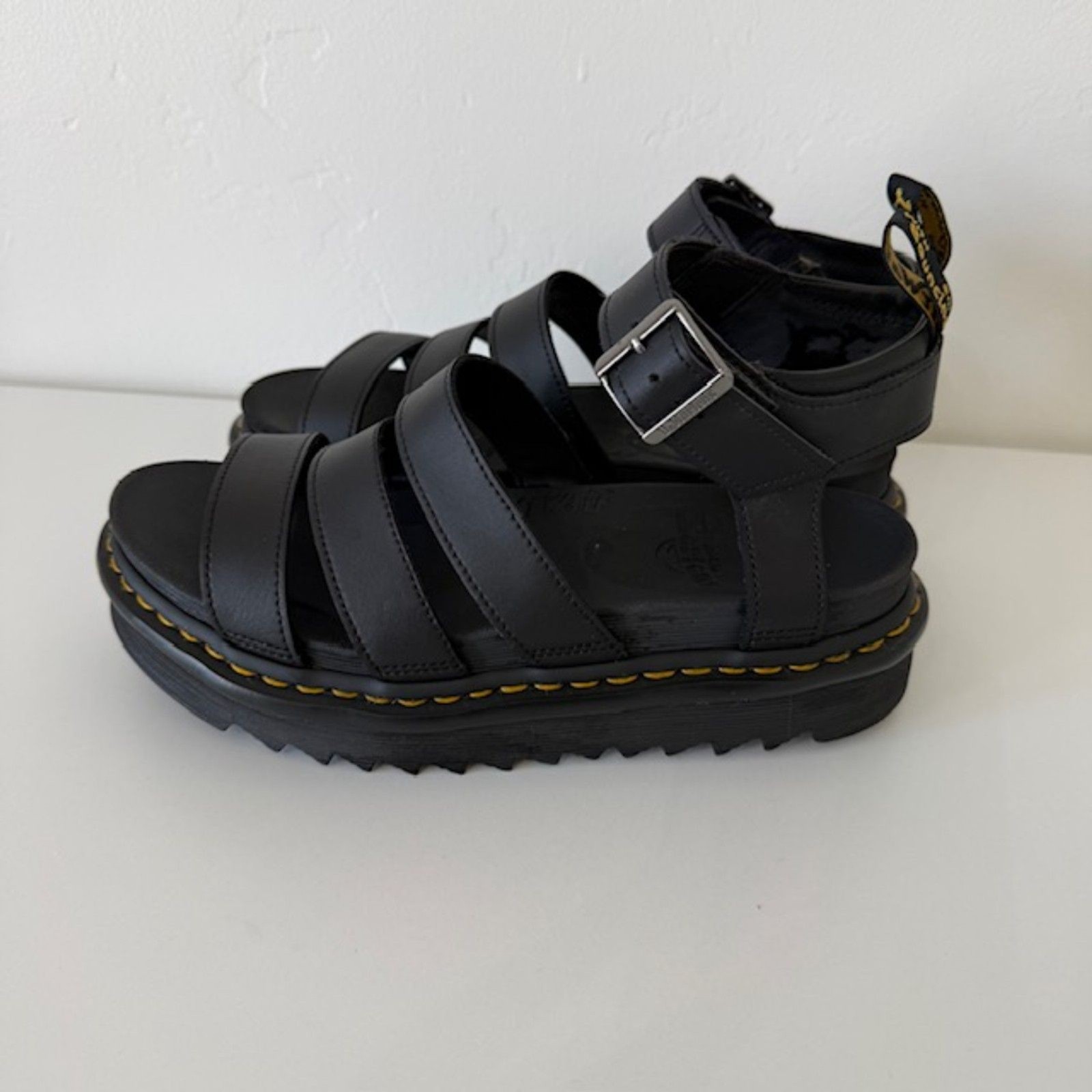 Dr. Martens Blaire Athena Leather Strap Sandals in Black Size 8 Women’s
