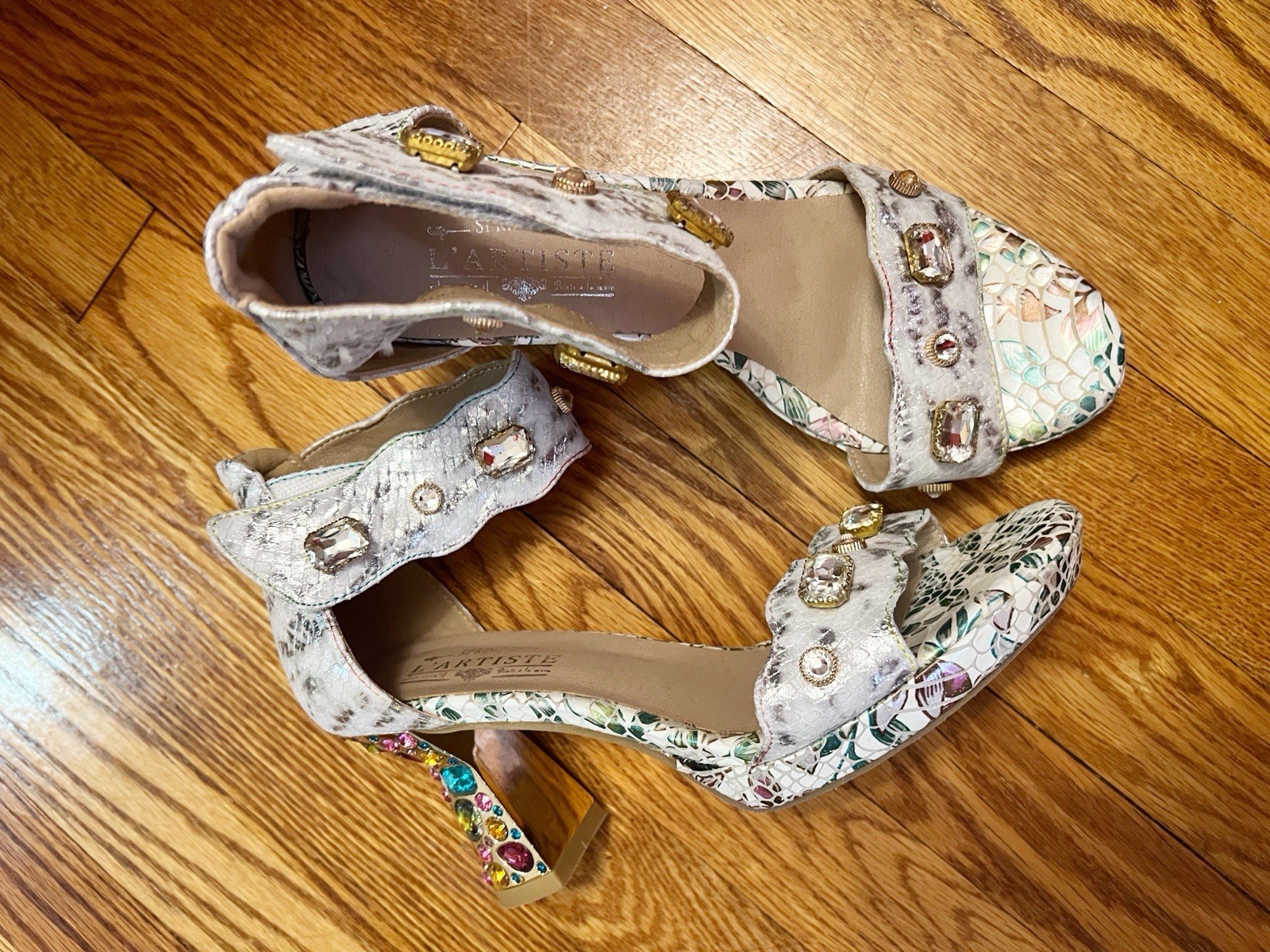 L’Artiste By Spring Step Incredible Ice Platform Jeweled Sandals Size 41/9.5-10