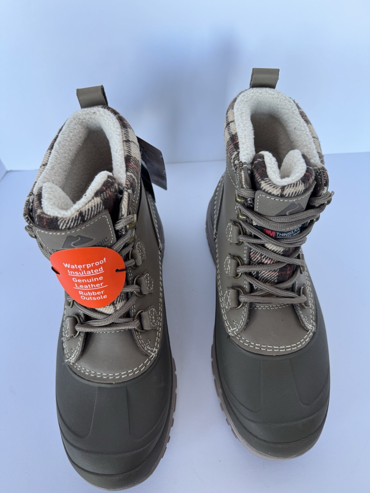 OZARK TRAIL WOMEN’S SNOW BOOTS, 8M, WATERPROOF, 3M THINSULATE, LEATHER, NEW