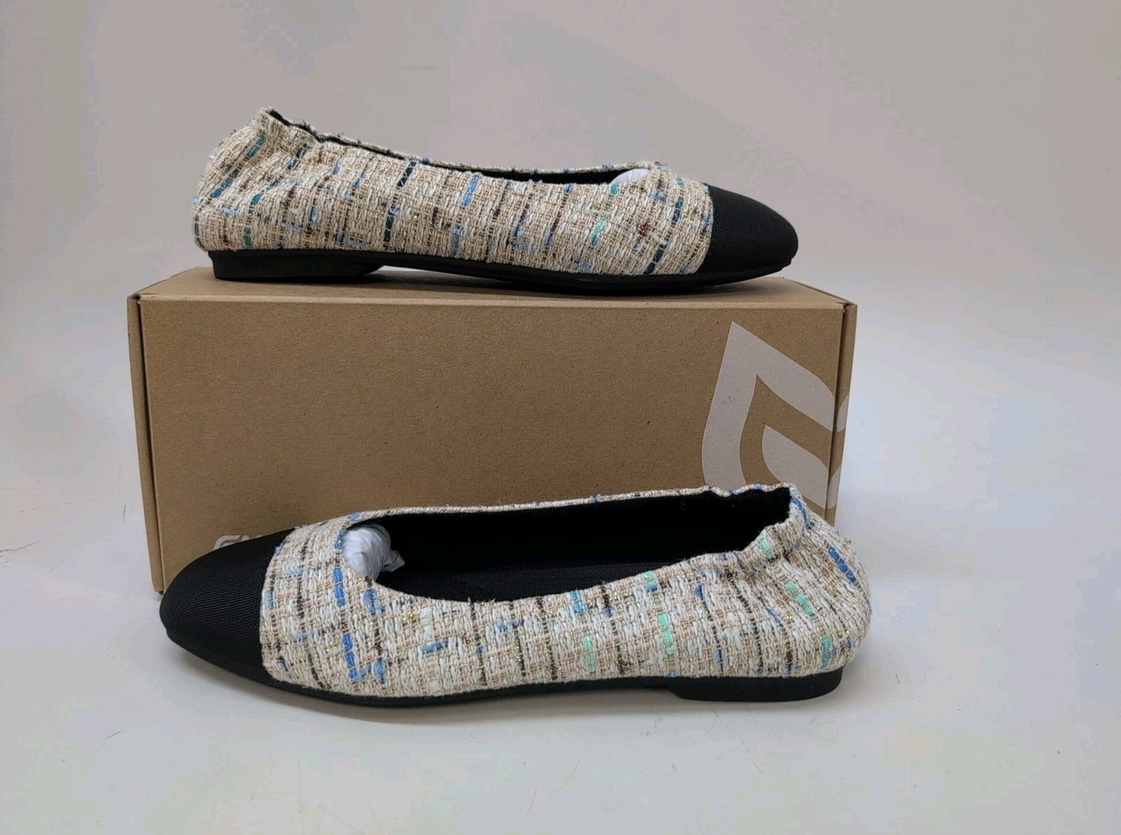 Enfiis Floral Rice Apricot Square Toe Slip On Women’s Ballet Flats US 7 Multi