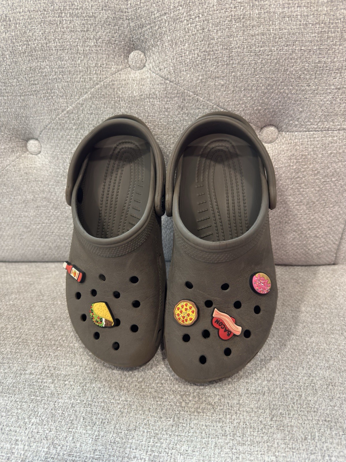 Crocs Unisex Green Adult All Terrain Clogs with Adjustable Heel Strap Size M7/W9