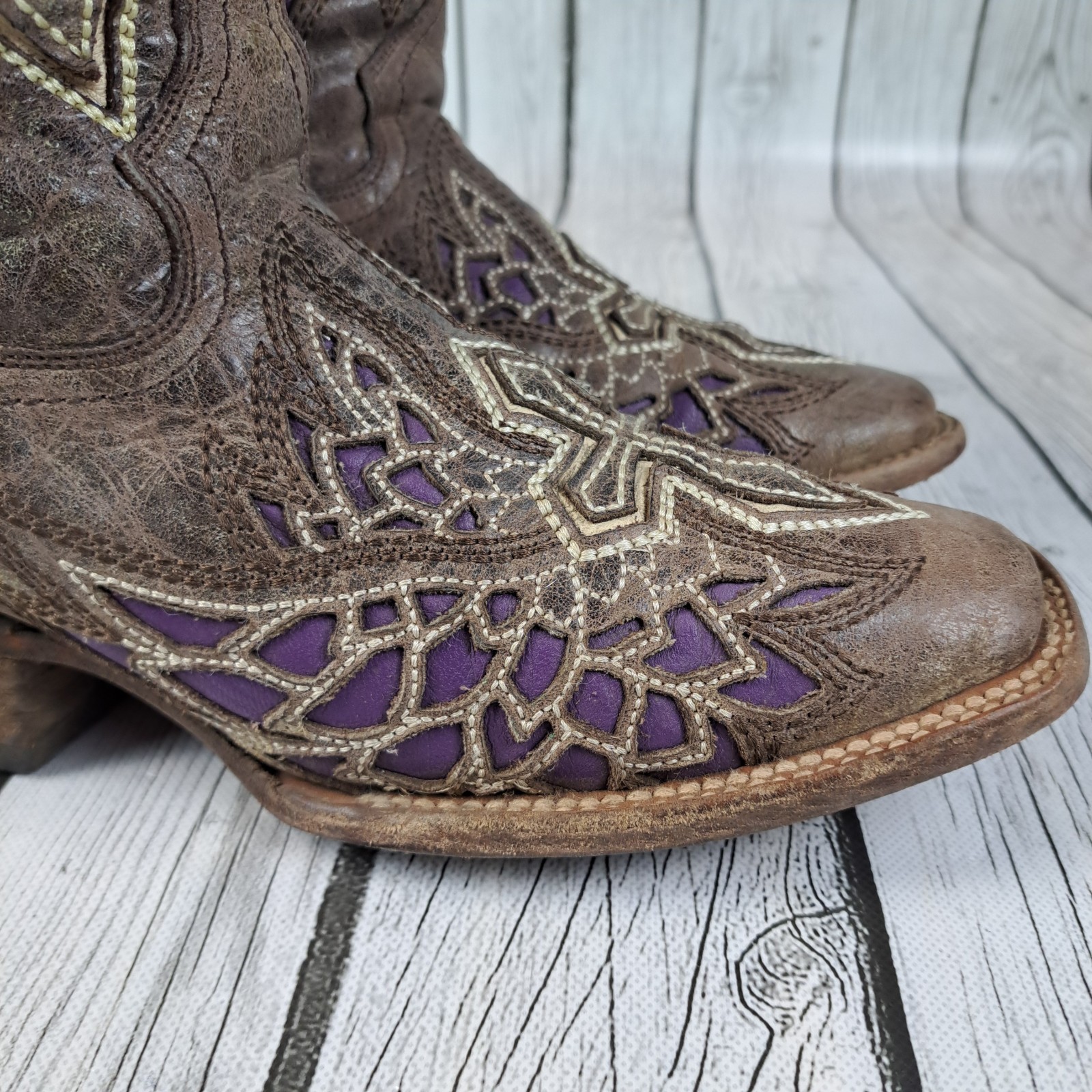 Corral Vintage Cowboy Boots Womens 7 M Brown Purple Angel Wings Cross Leather