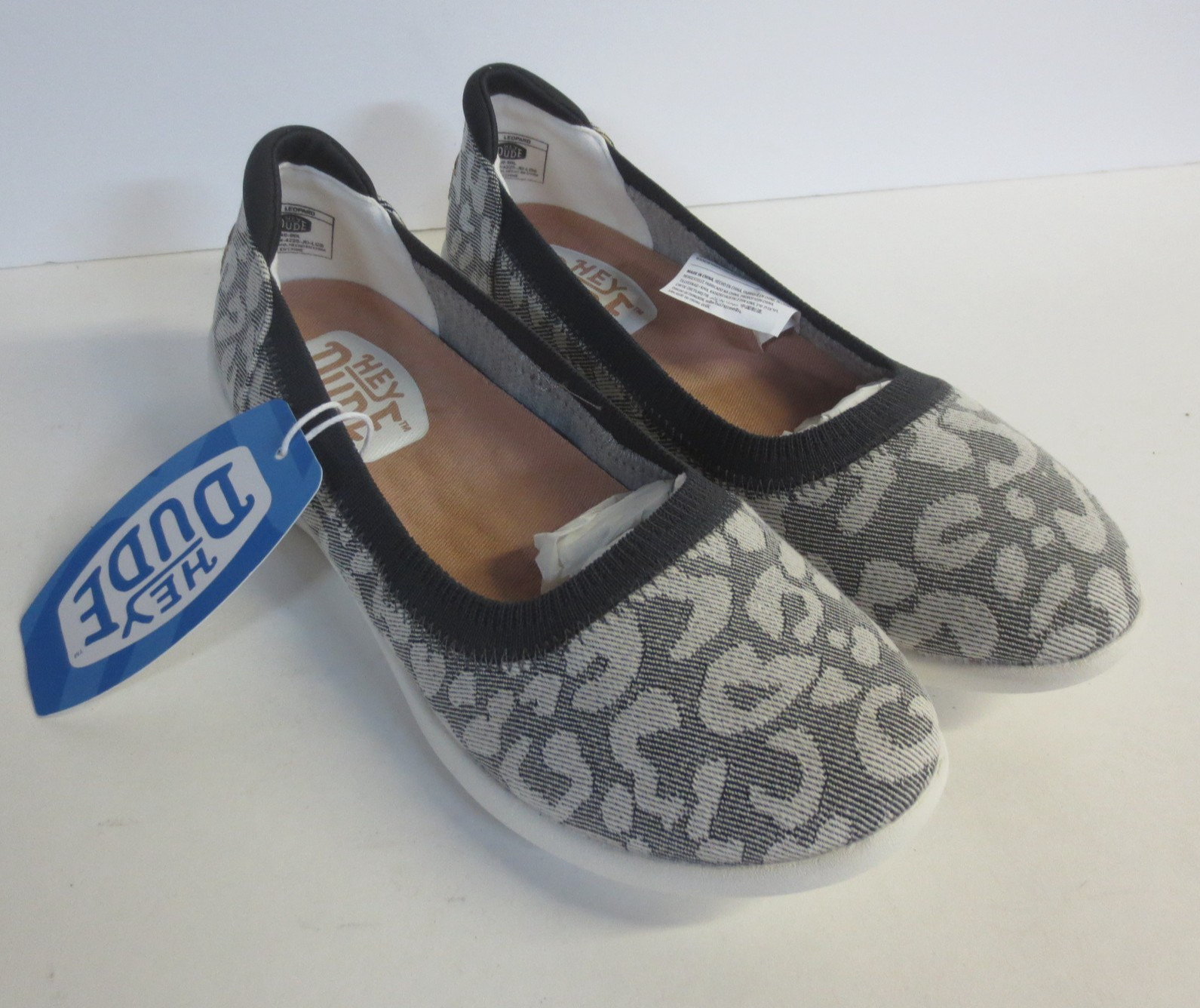 HEYDUDE Womens Savannah Slip Classic Shoes – Leopard
