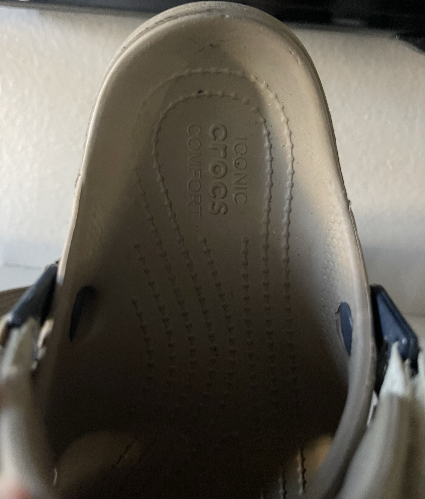 Crocs Unisex-Adult Classic All Terrain Sandals W8 M6 Tan Outdoors Casual