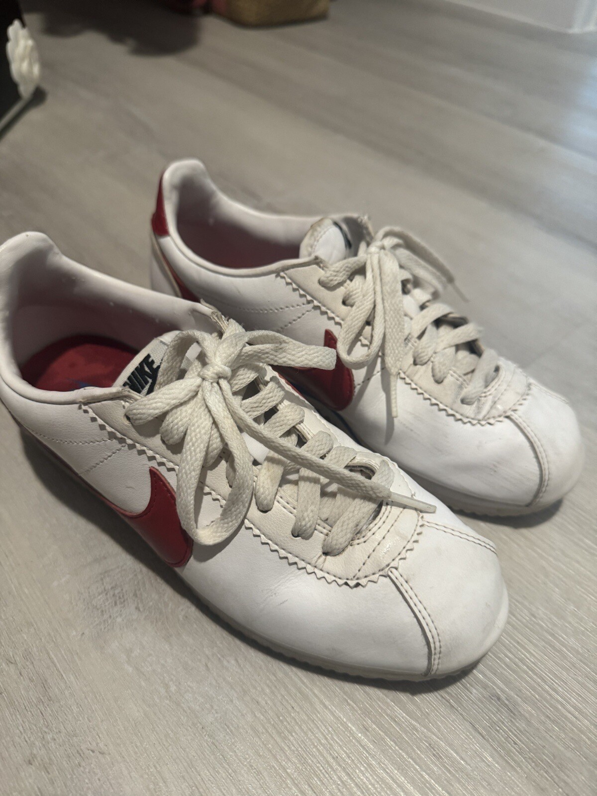 Size 7 – Nike Classic Cortez Leather White Red W
