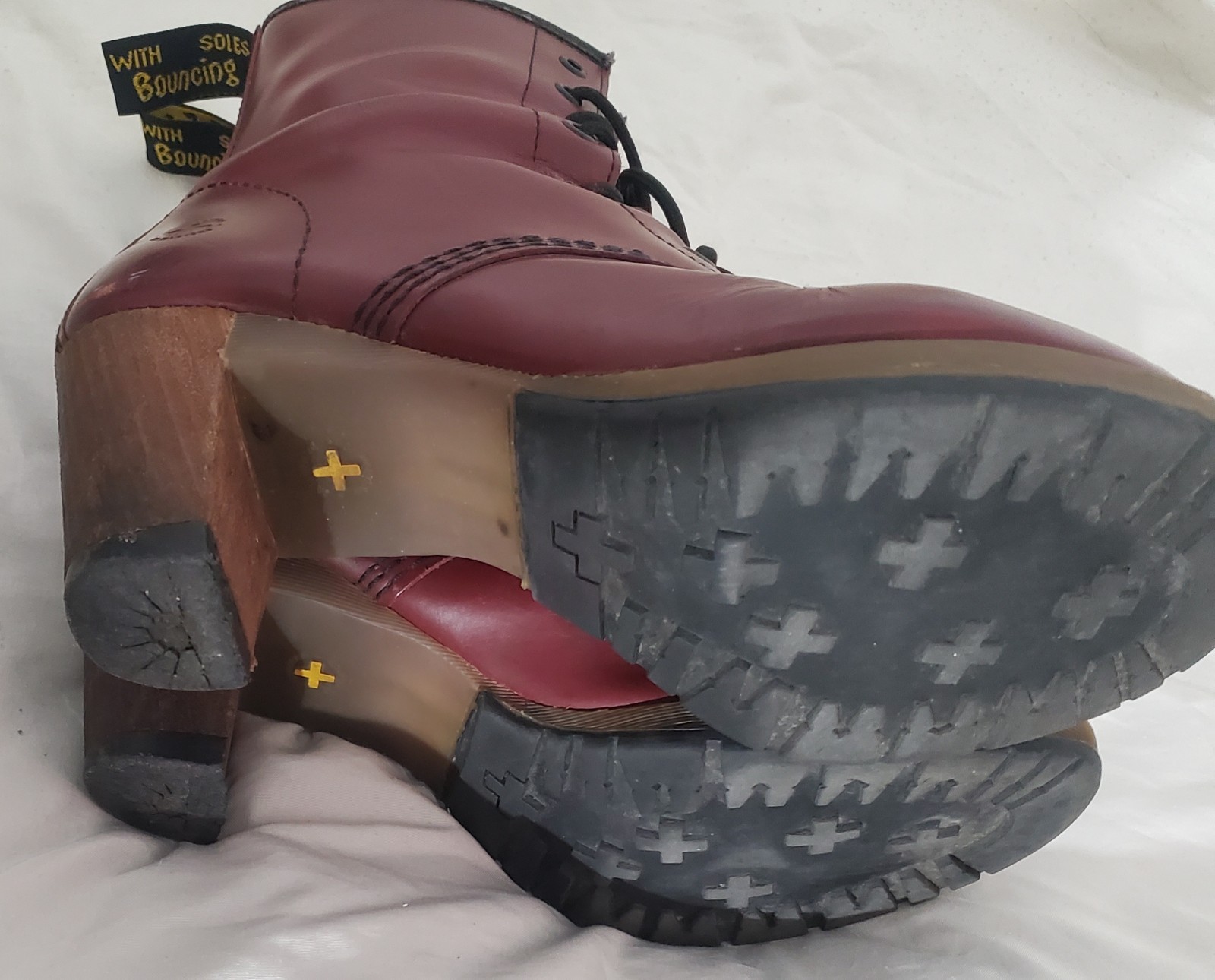 Dr Martens DARCIE Cherry Heeled Boots US 10 W EU 42 UK 8