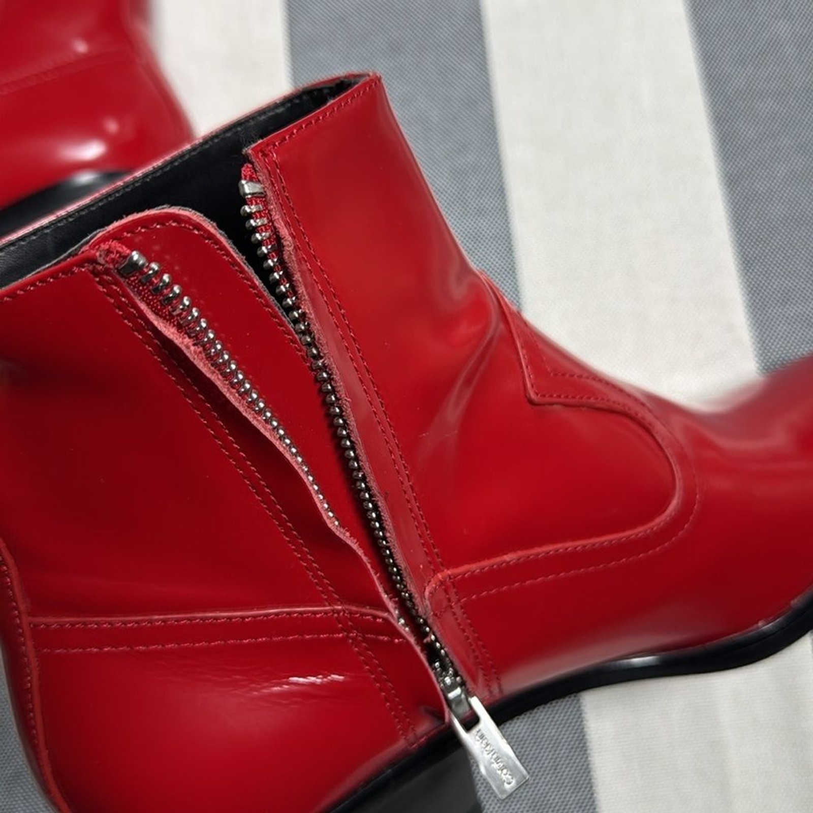 Calvin Klein Red Patent Ankle Boots Western Cowgirl Core Y2K Block Heel Edgy 7.5