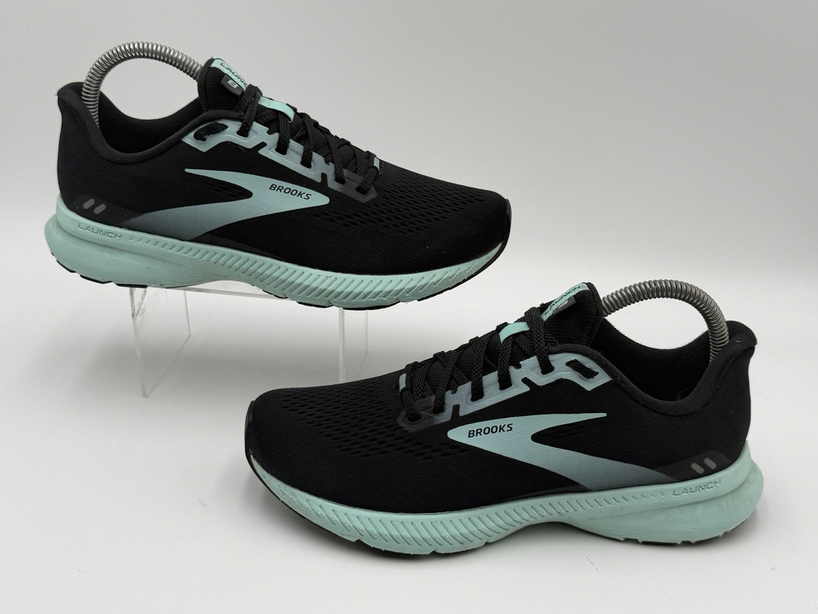 Brooks Launch GTS 9 Women’s Size 7 Black Mint Running Shoes Sneakers