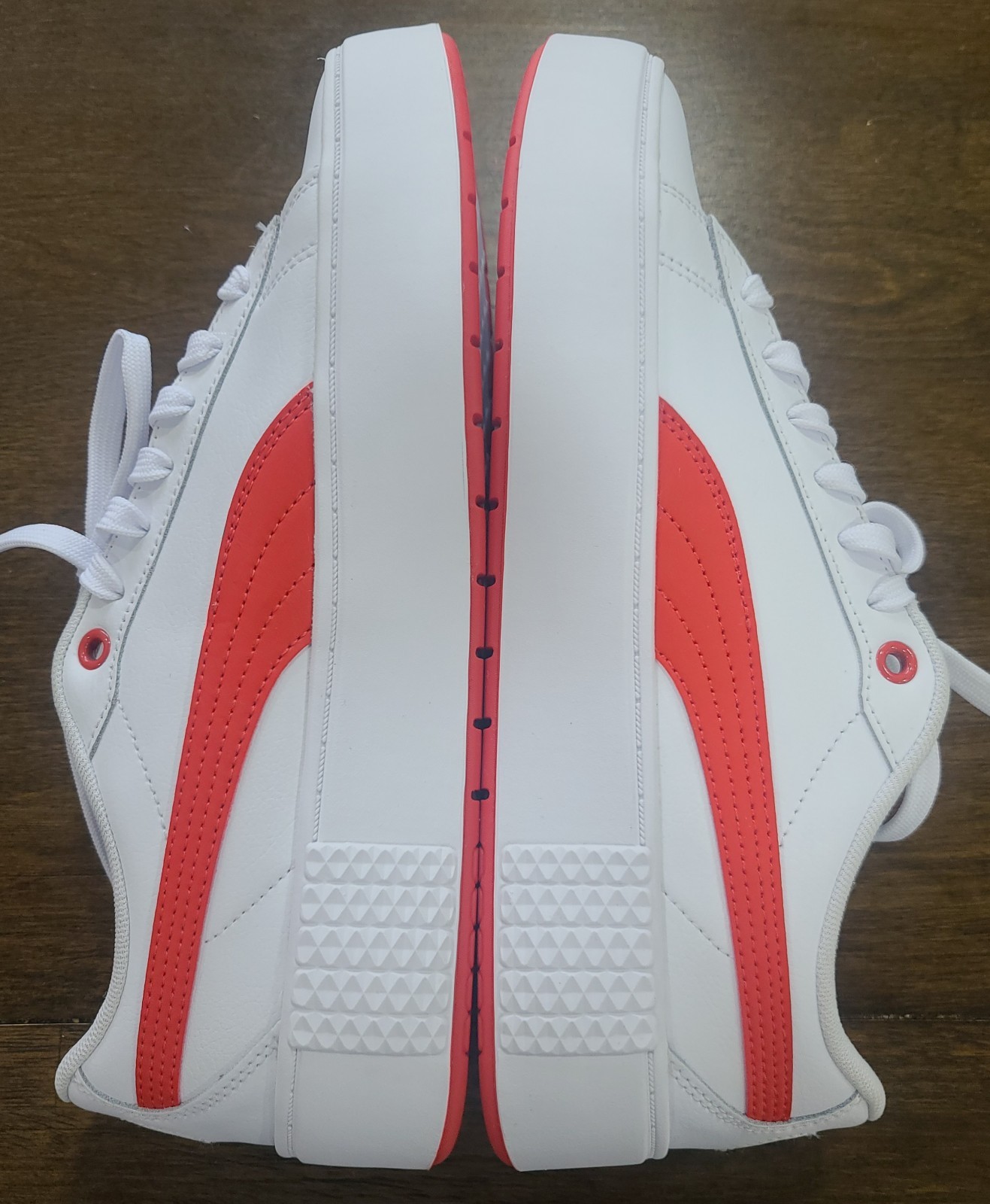 Puma Women’s Smash Platform V2 White/Red Low Top Lace-Up Athletic Sneaker