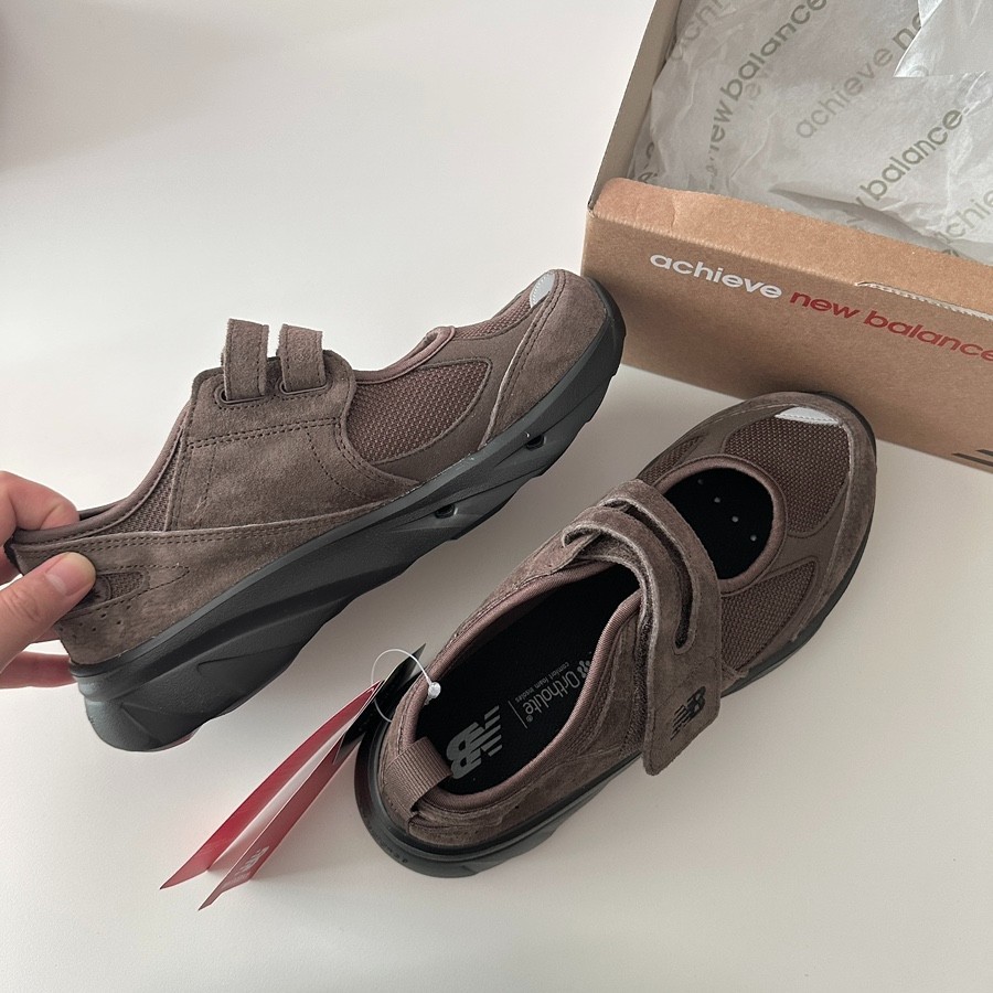 New Balance Breeze Womens Mary Jane Sneakers Brown SD2203BR