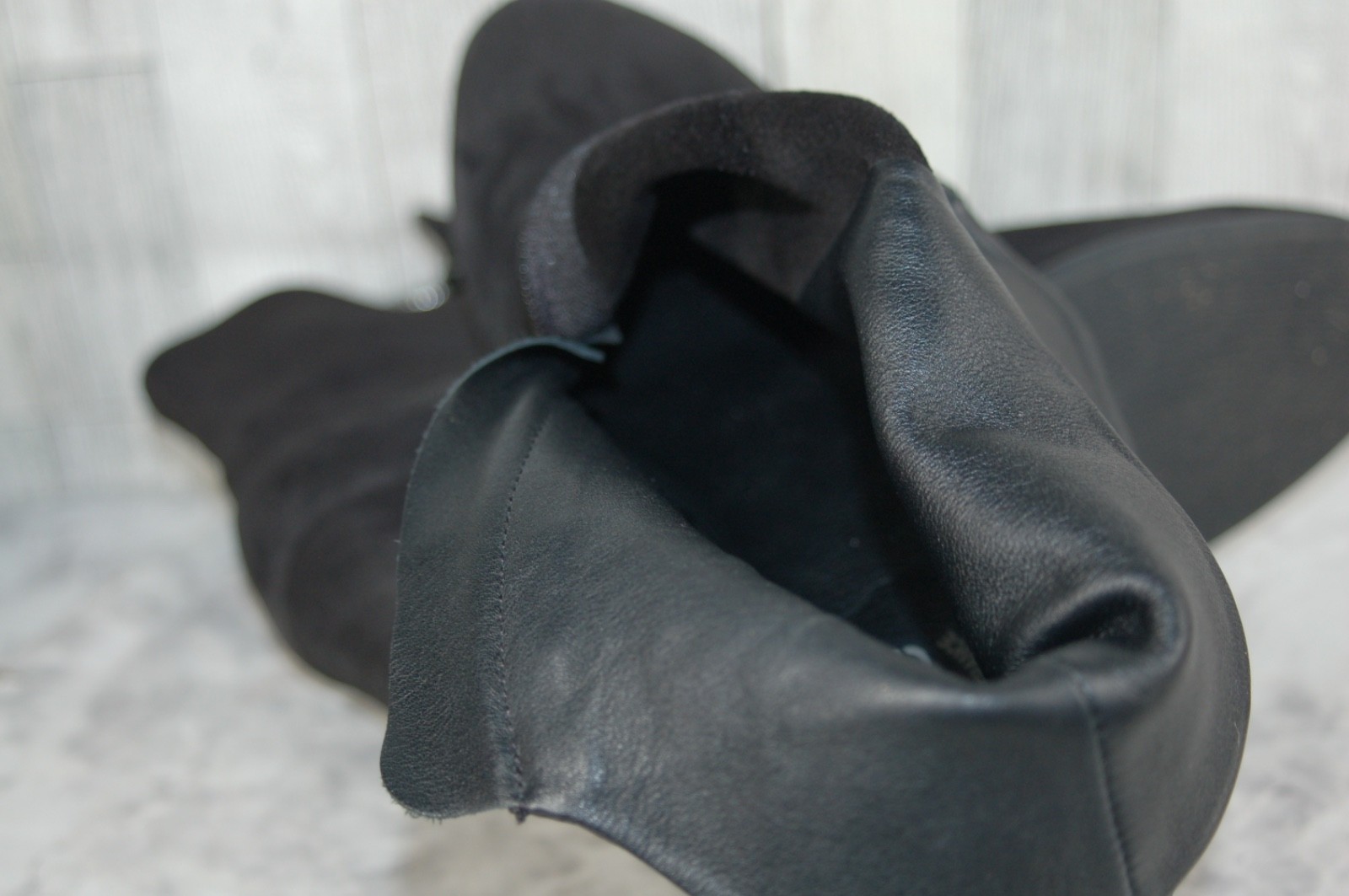 Arche Musaca Chelsea Boots Women 8M Shoes Black Nubuck Heel Pull On Ankle Bootie