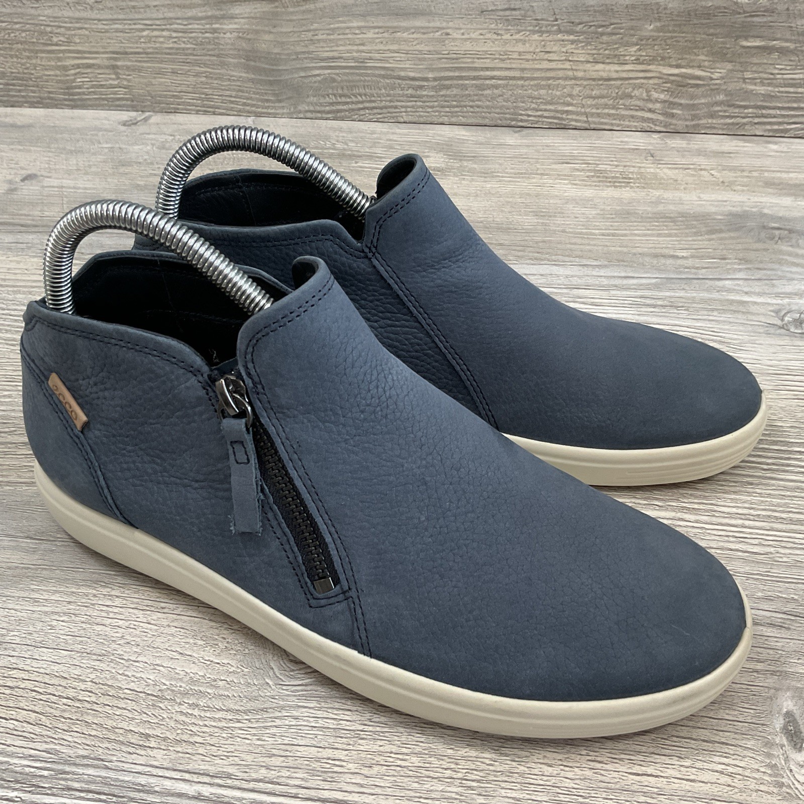 ECCO Soft 7 Low Bootie Side Zip Marine Blue Sneaker Women’s EU 39 / US 8-8.5