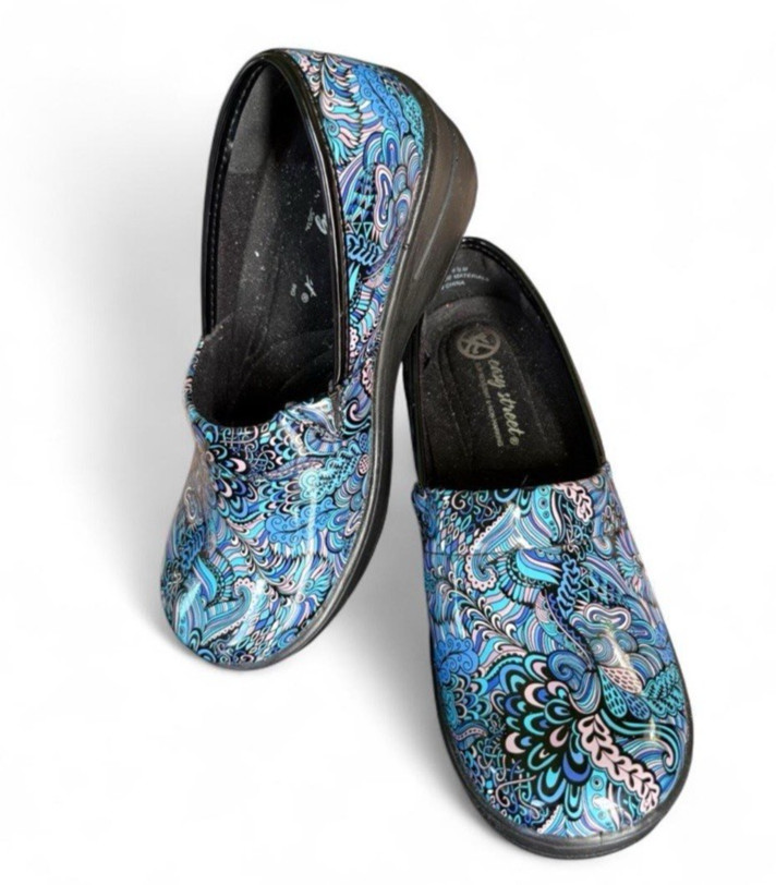 Garden Clogs psychedelic paisley blue woman’s shinny slides size 6.5