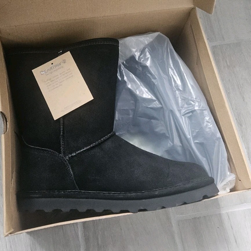 BEARPAW Elle Short BearCoat Comfort Mid-Calf Snow Boot Black Women’s US 9