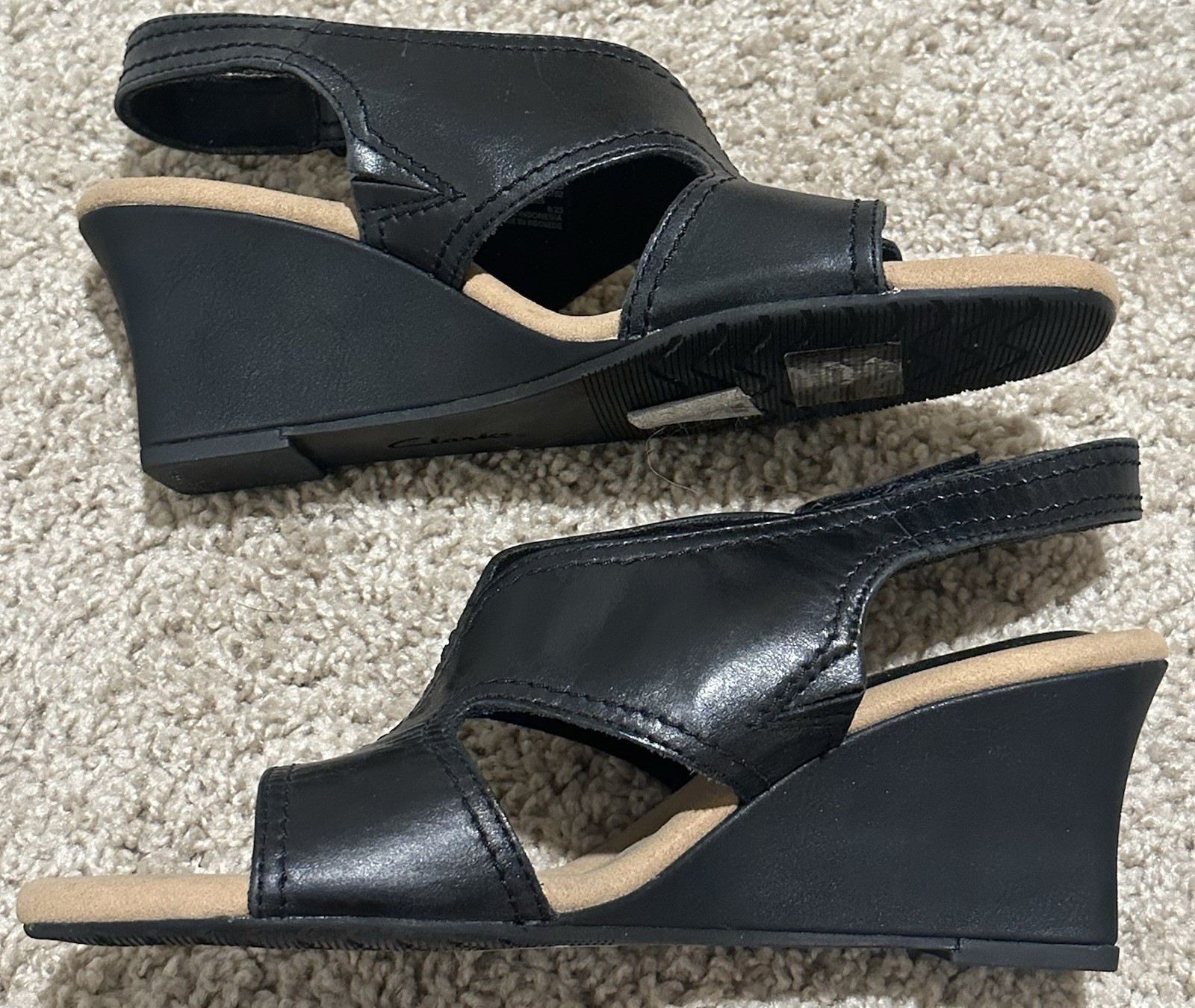 Clark’s Collection Women’s Wedge Sandals Size 7M Black 2.75 In Heel