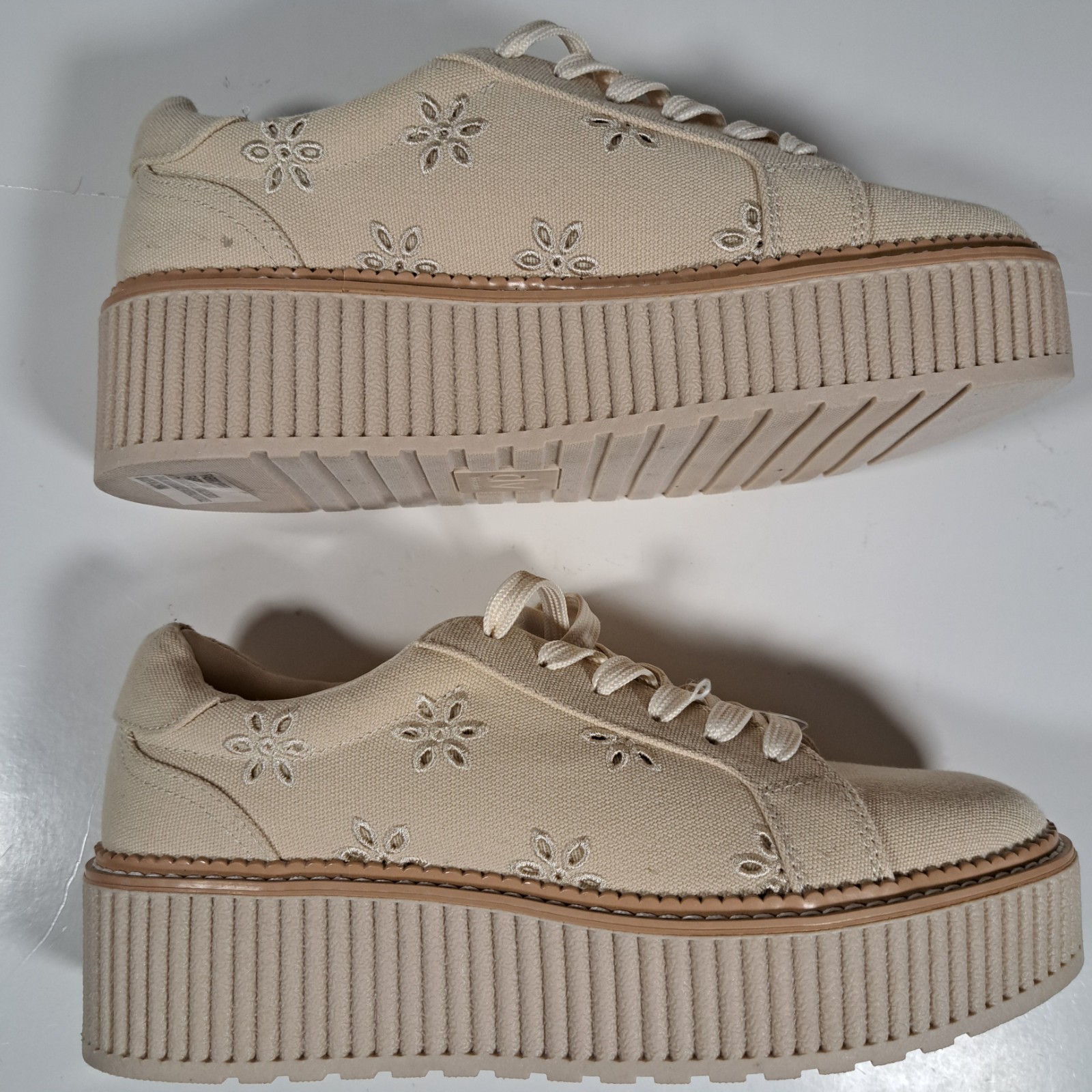 Dolce Vita Brin Eyelet Platform Seaker Cream Size 8