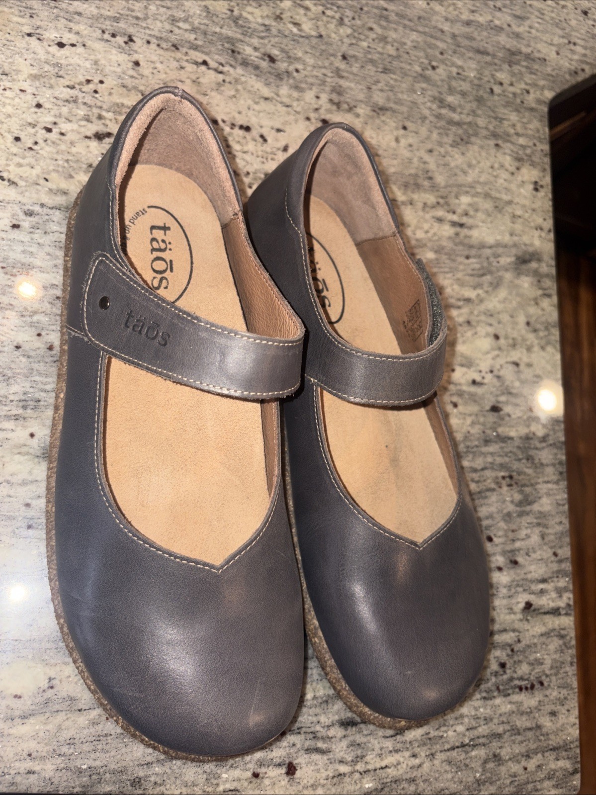 Taos Black Ultimate Mary Jane Grey Women’s EU 41 US 10-10.5 Never Been Worn
