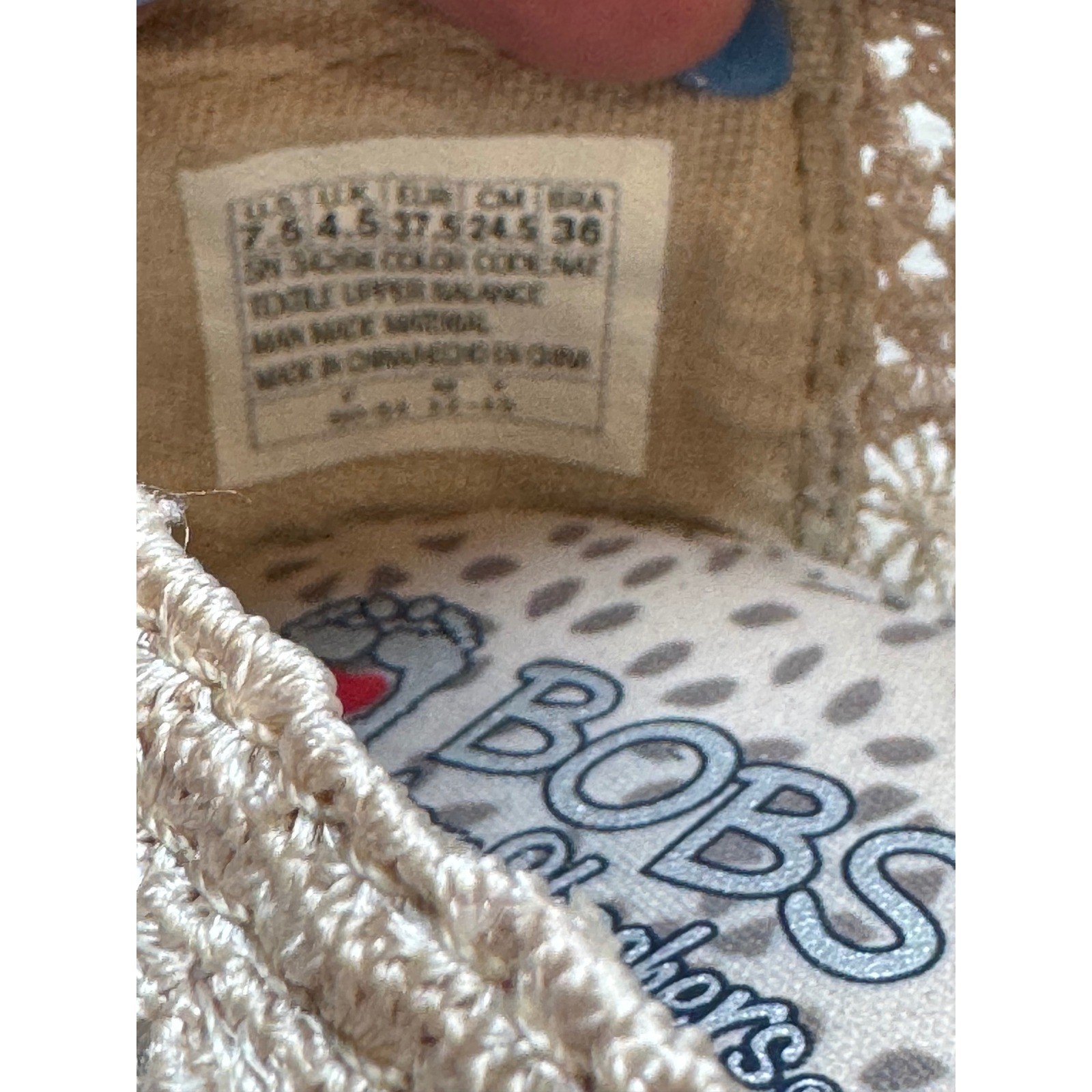 Skechers BOBS Crochet Slip-On Flats Beige Memory Foam Cottagecore Size 7.5 Boho
