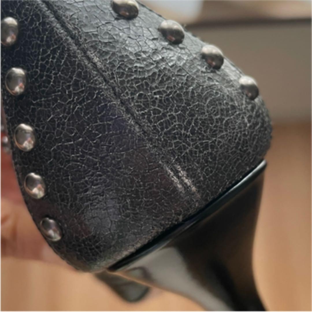 Rare PRADA Studded Black Pumps Size 35 US 5.5 EU 35 Heel 8.5cm
