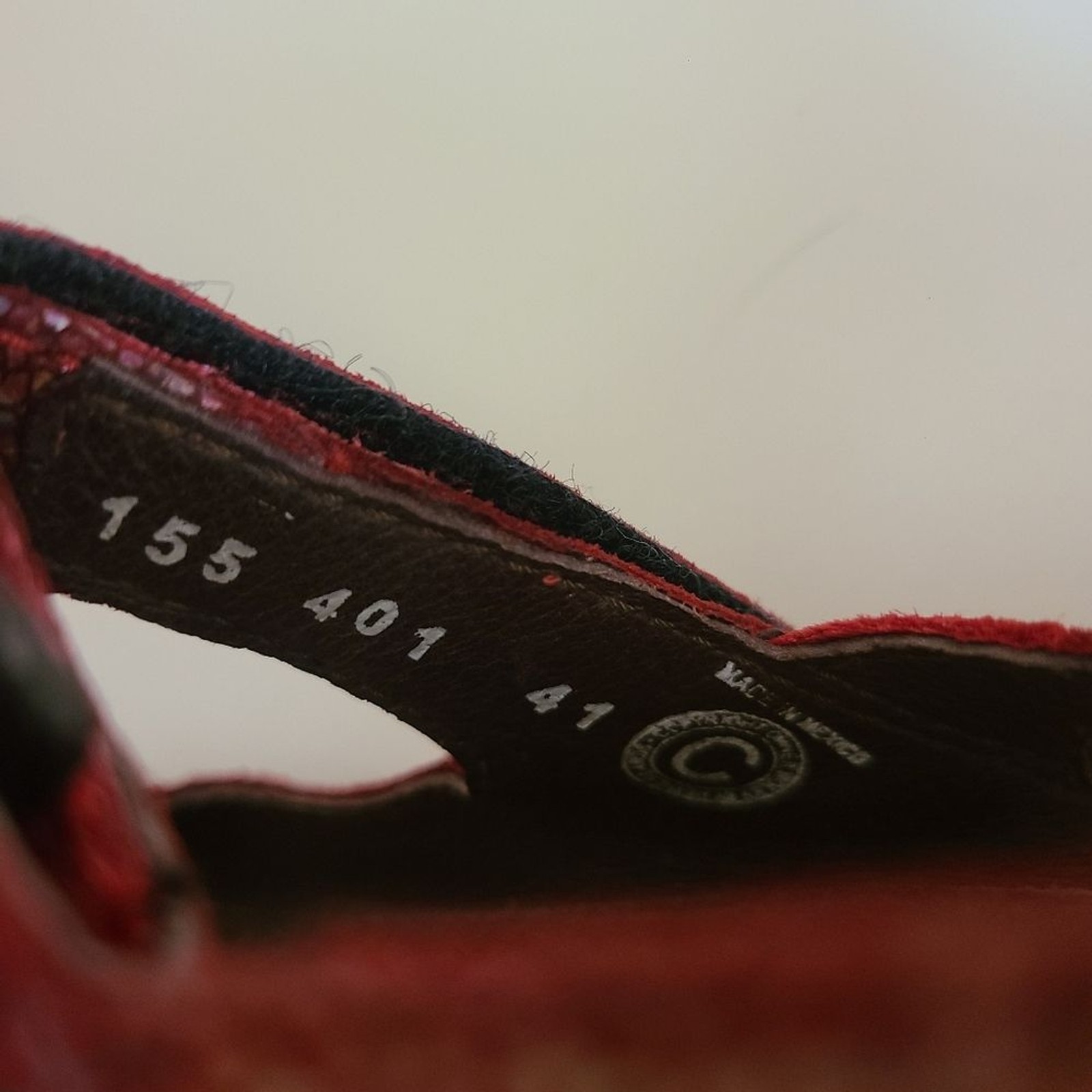 wolky strappy sandals fantasy red multicolor hook & loop size 41 (9-10)